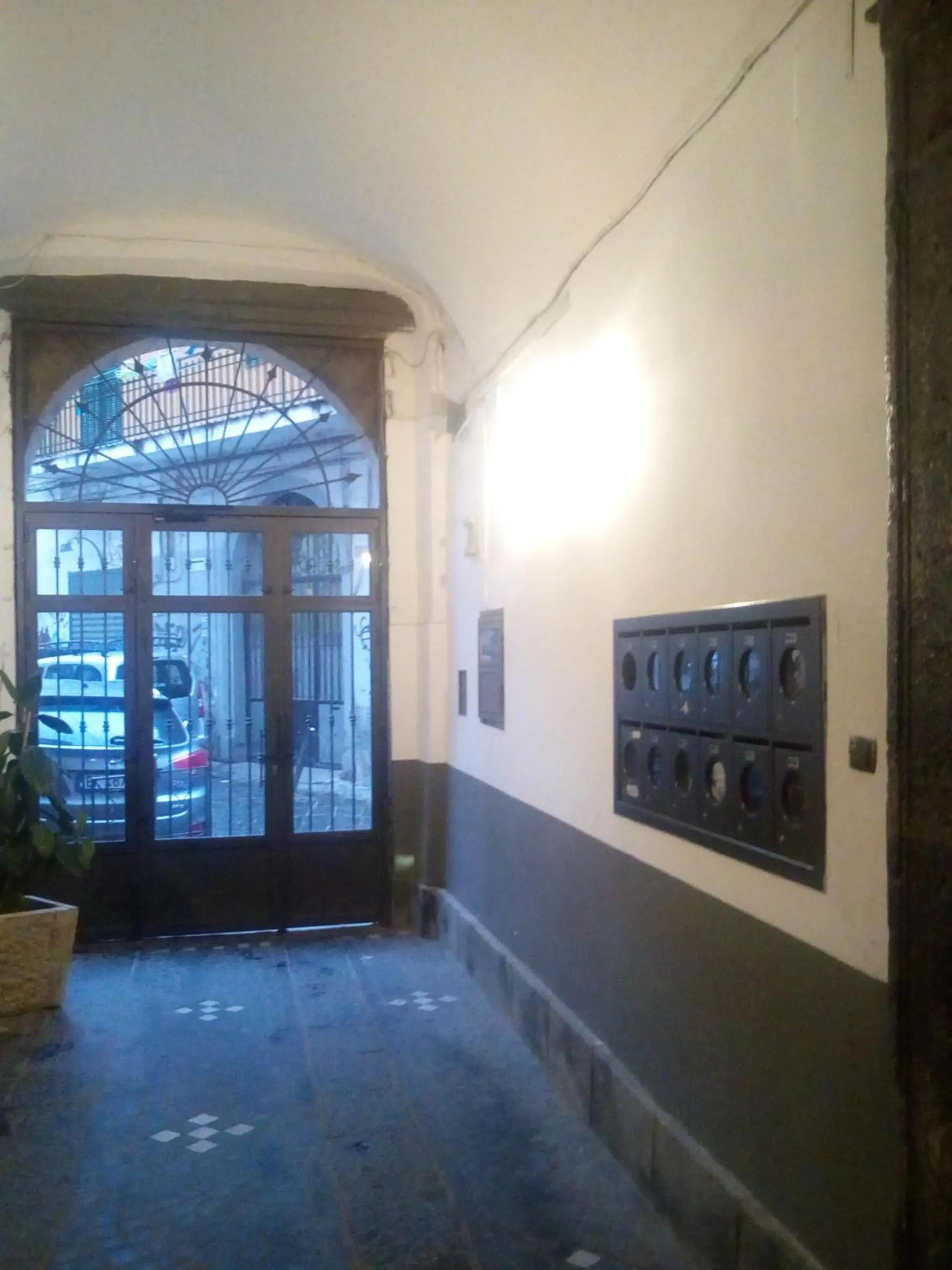 Facade/entrance in Vacanze Partenopee