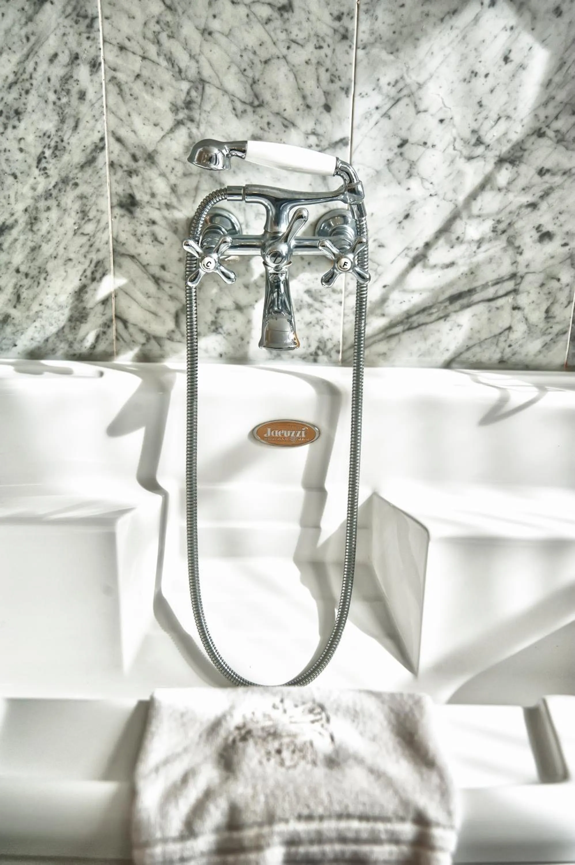 Bathroom in Relais Casali della Cisterna