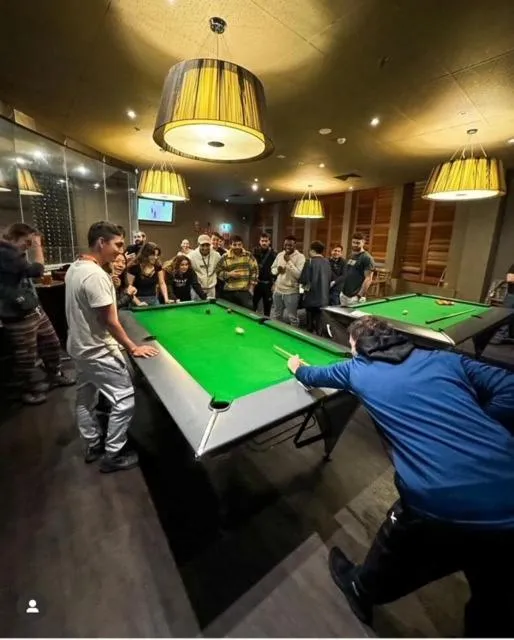 Entertainment in Maze Backpackers - Sydney