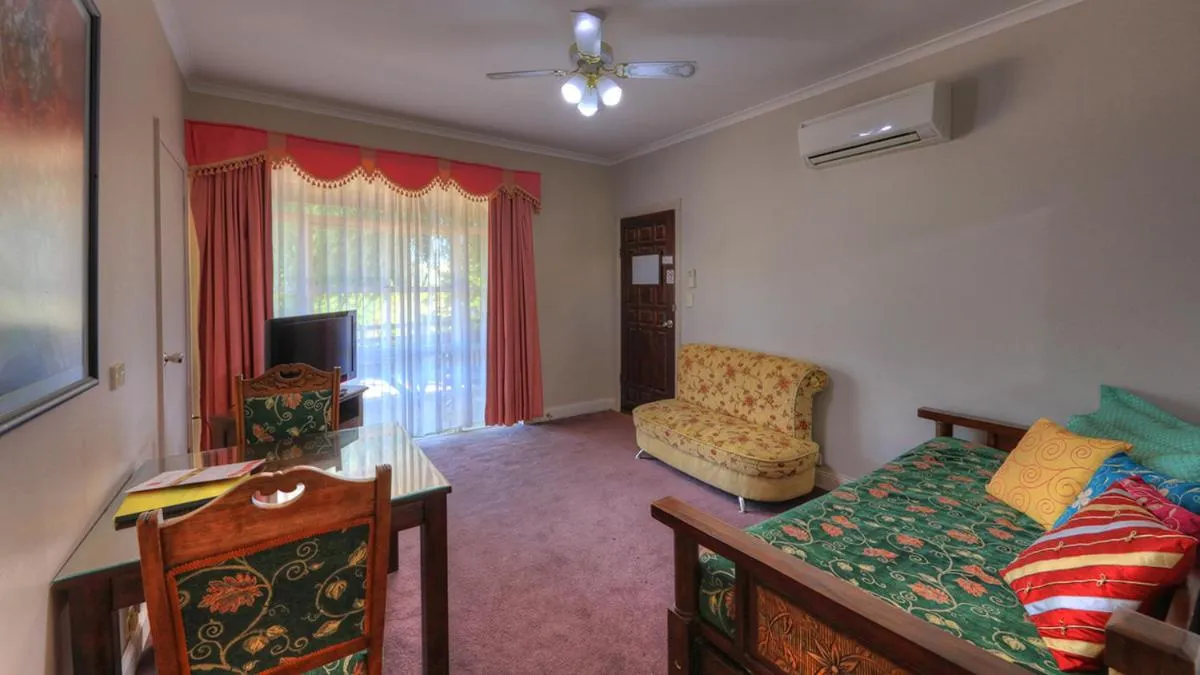 Hatchers Richmond Manor