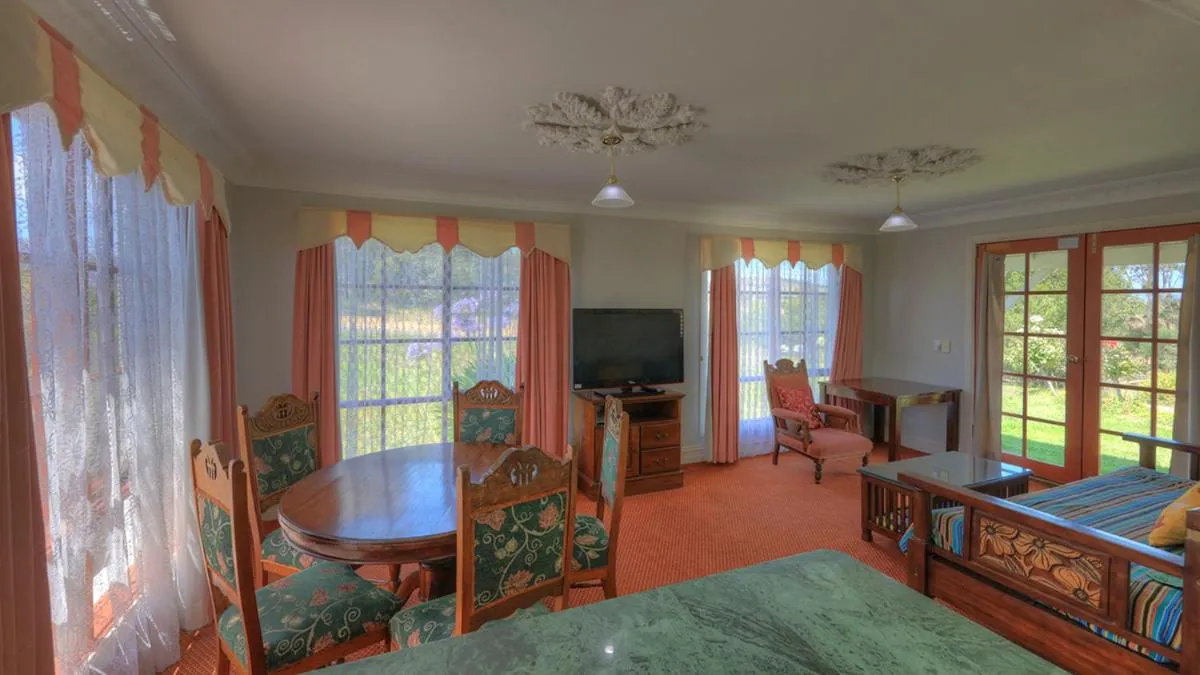 Hatchers Richmond Manor