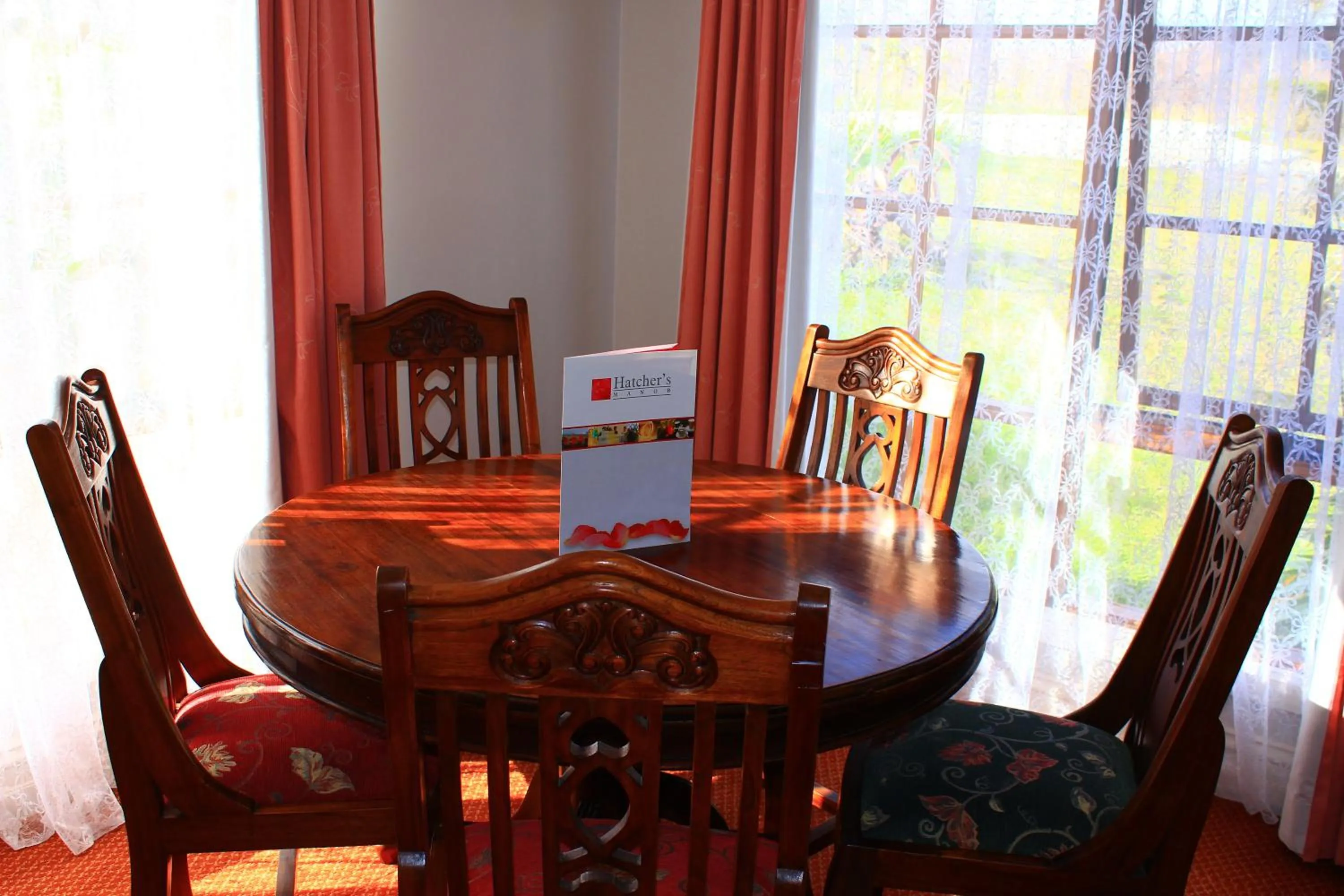 Day in Hatchers Richmond Manor