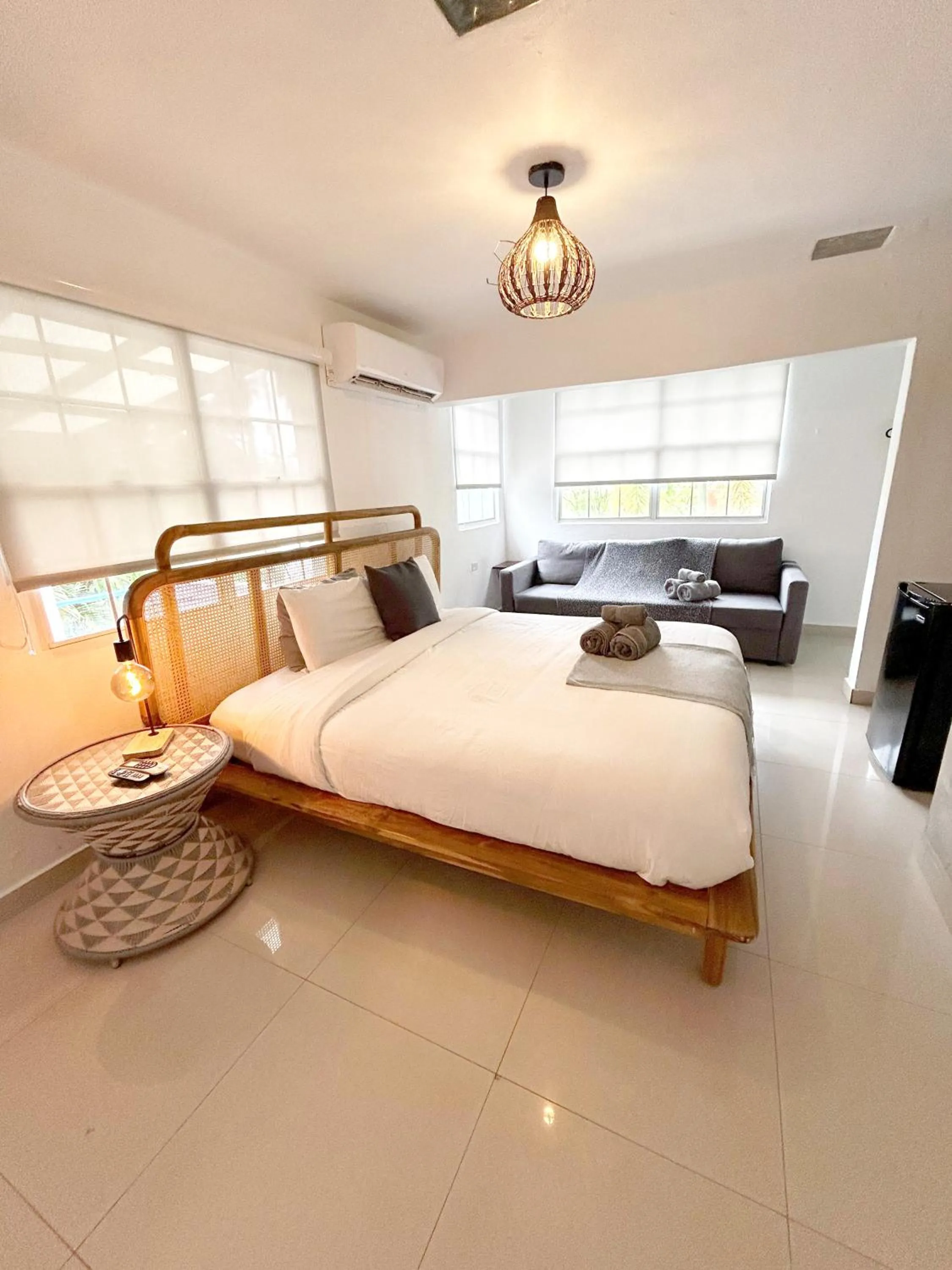 Decorative detail, Bed in The Pelican Poshtel