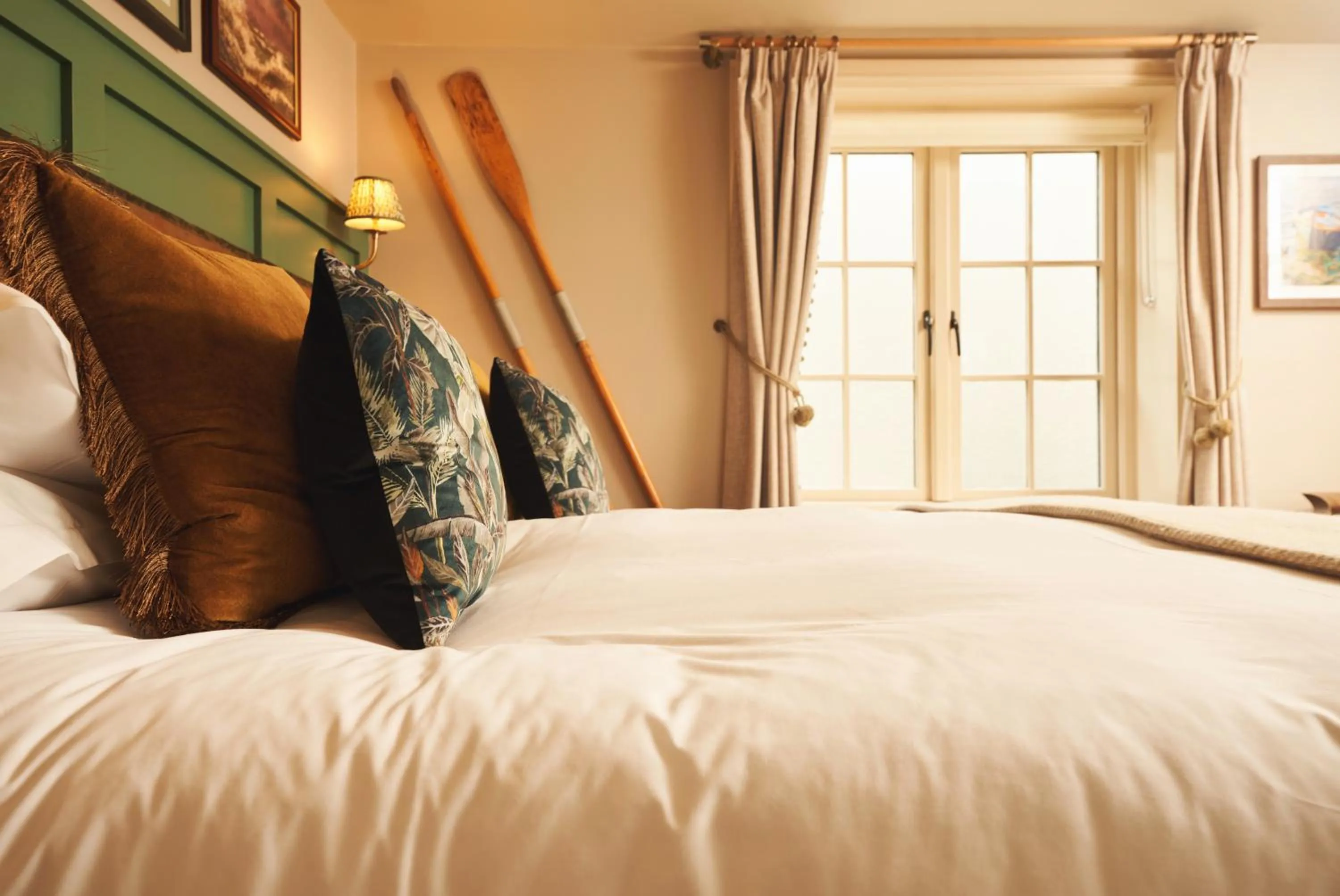 Bed in The Rising Sun