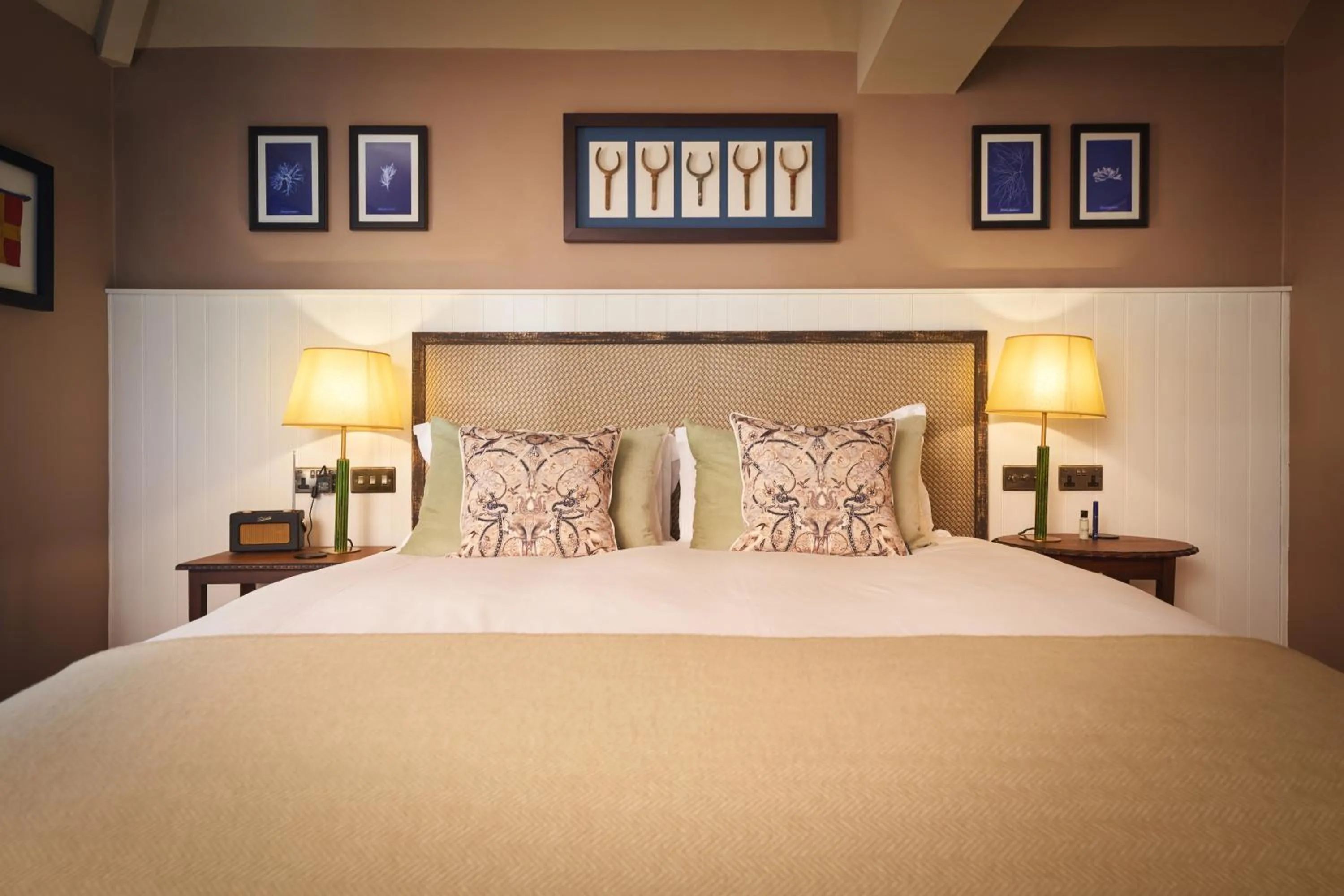 Bed in The Rising Sun