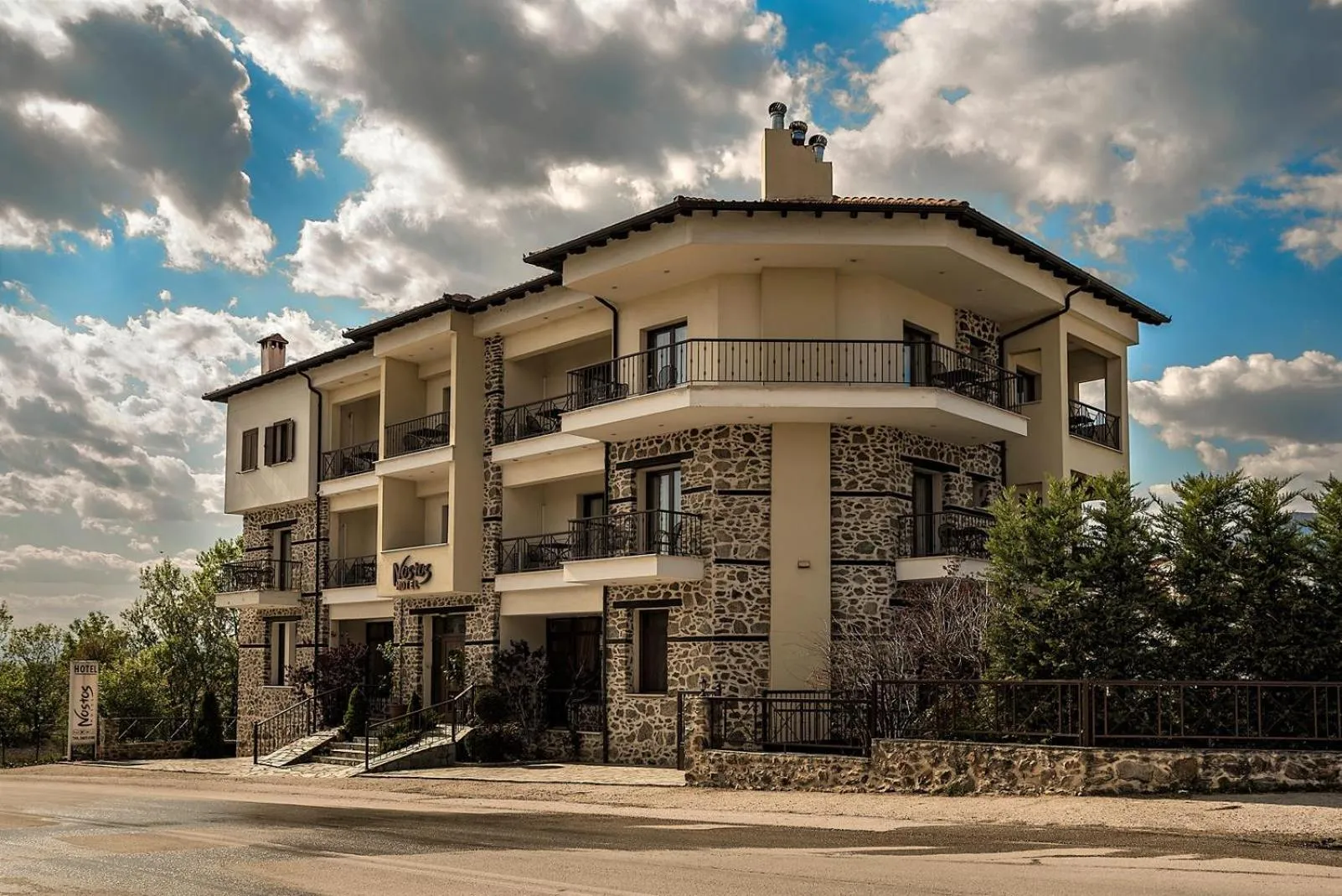 Property building in Hotel Nostos Kastoria