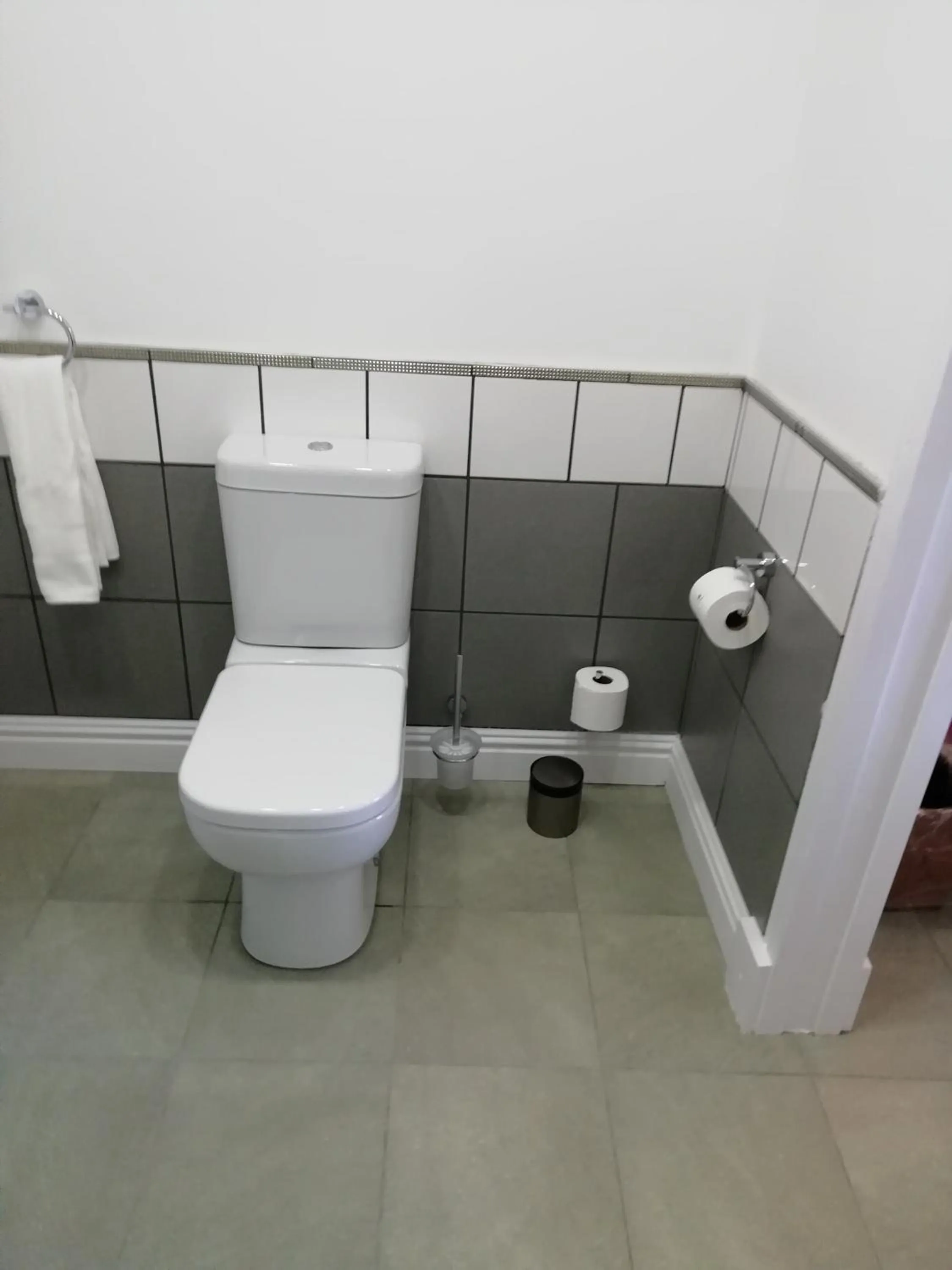 Toilet in Linda se Dop