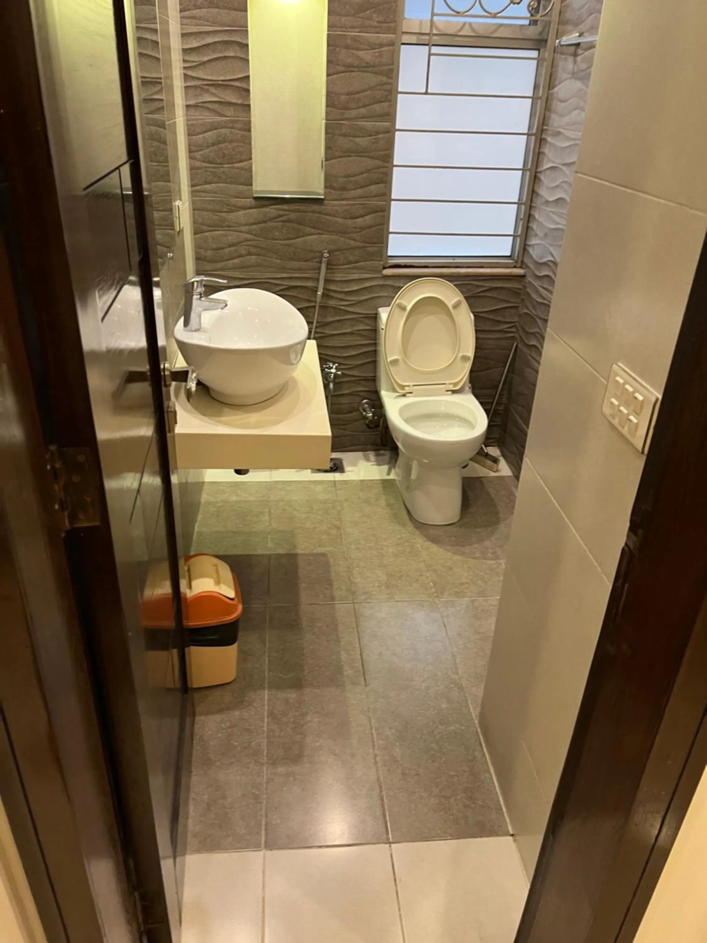 Vactional Villa Dha Phase 6 Lahore ,Three Bed Room Full House