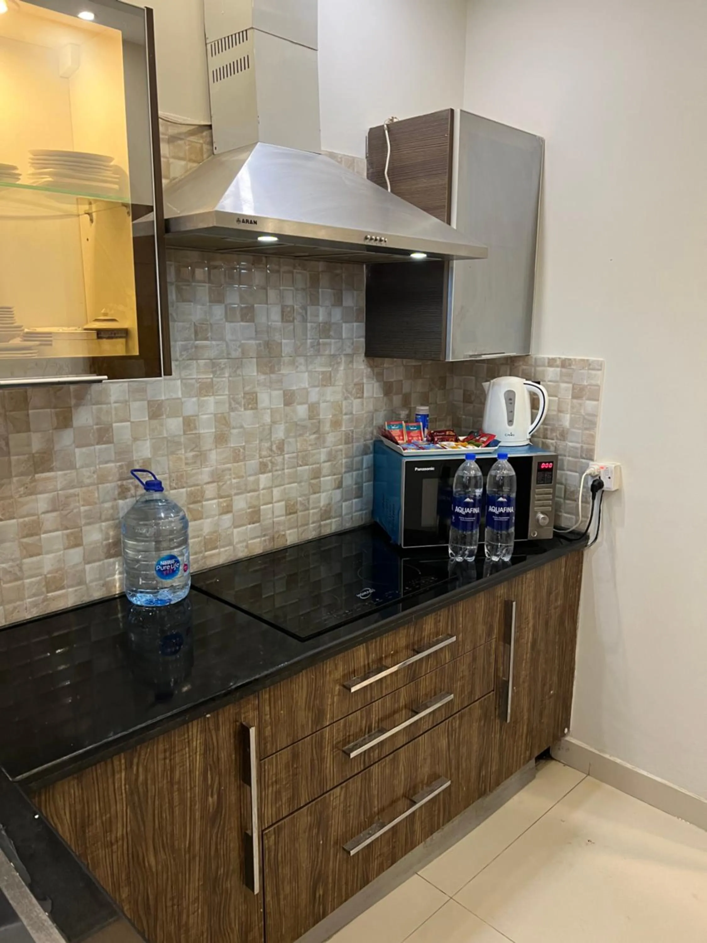 Vactional Villa Dha Phase 6 Lahore ,Three Bed Room Full House