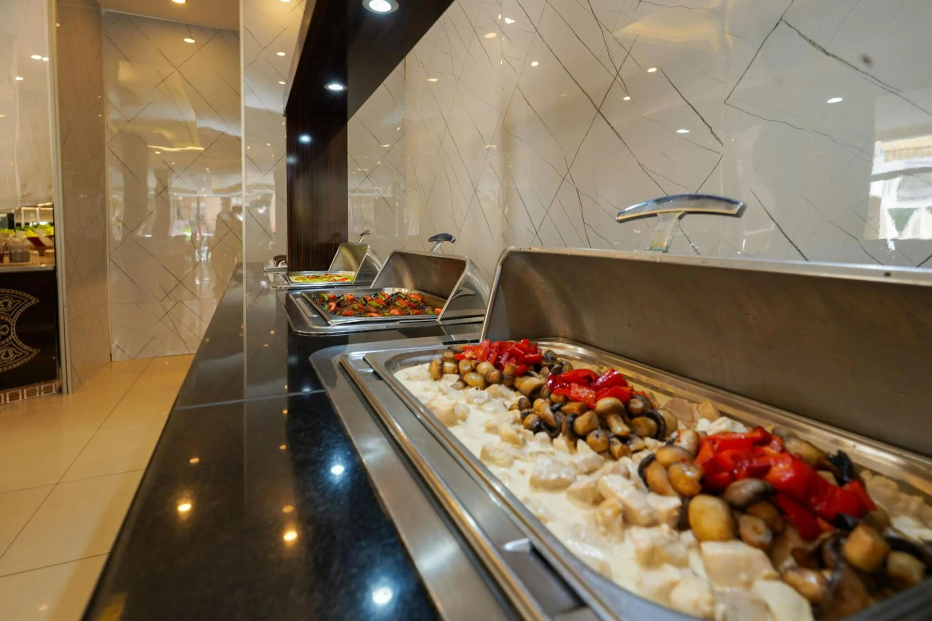 Food and drinks in Kleopatra Arsi Hotel