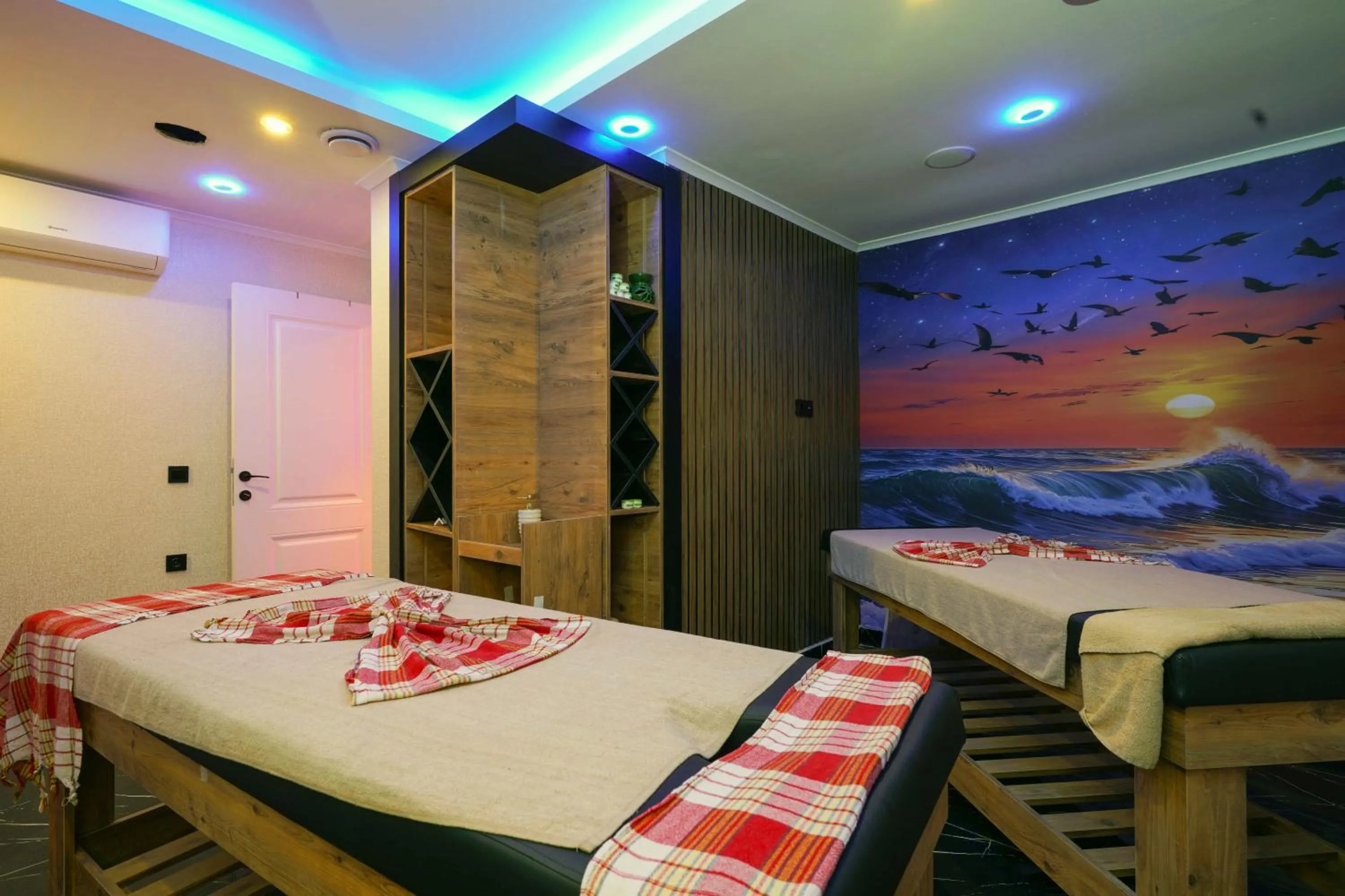 Massage, Bed in Kleopatra Arsi Hotel