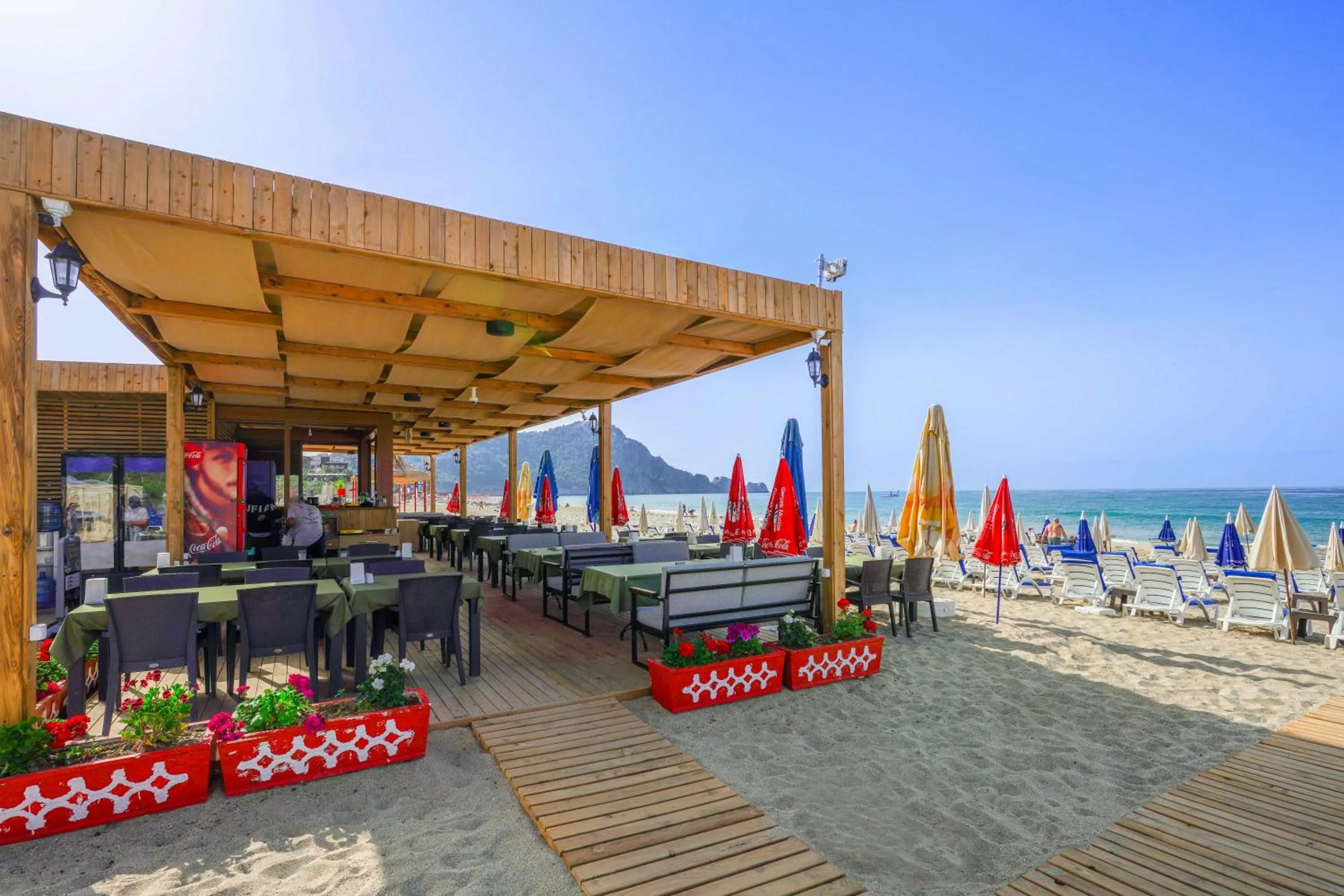 Restaurant/places to eat in Kleopatra Arsi Hotel