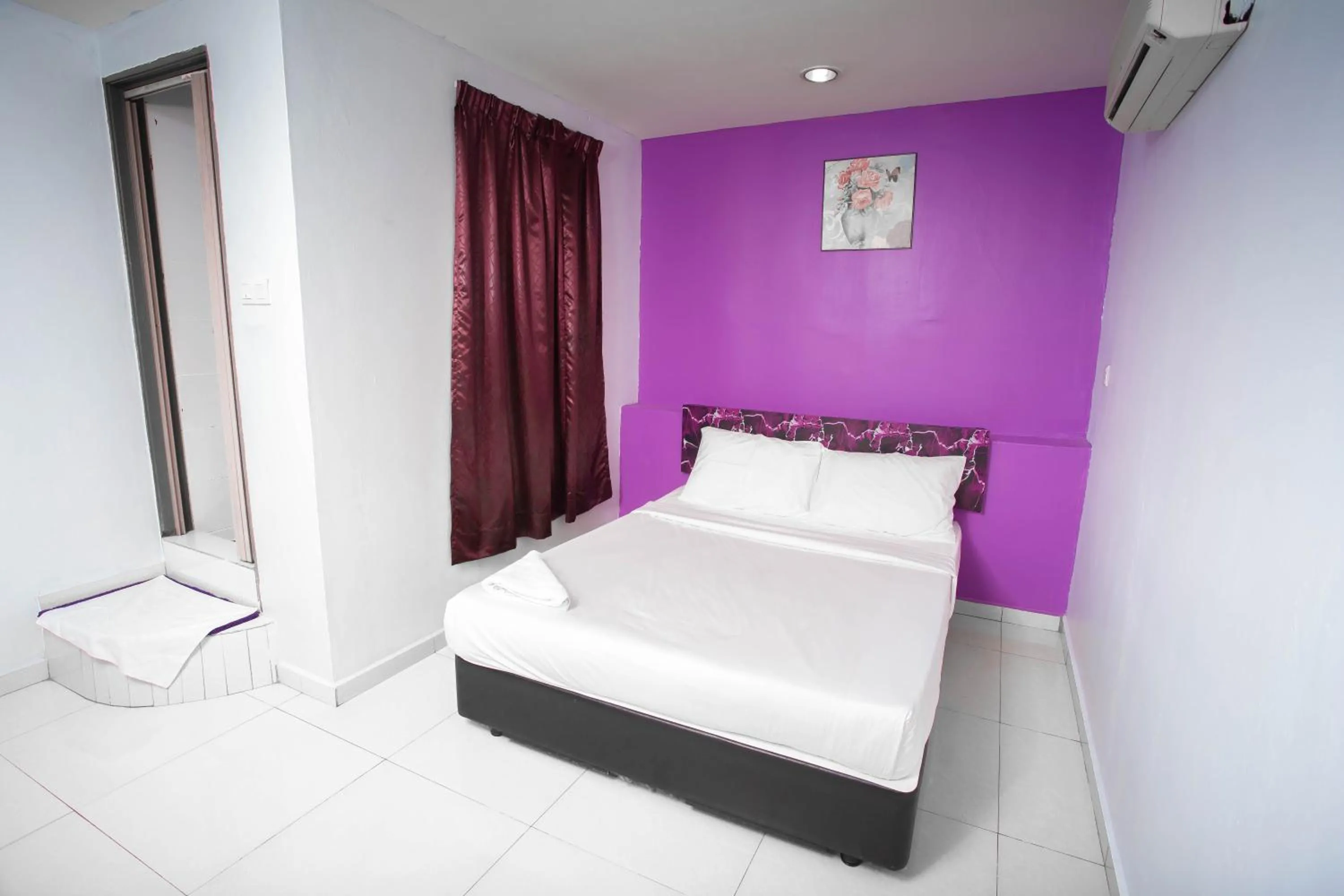 Bed in SMART HOTEL SEKSYEN 15 SHAH ALAM