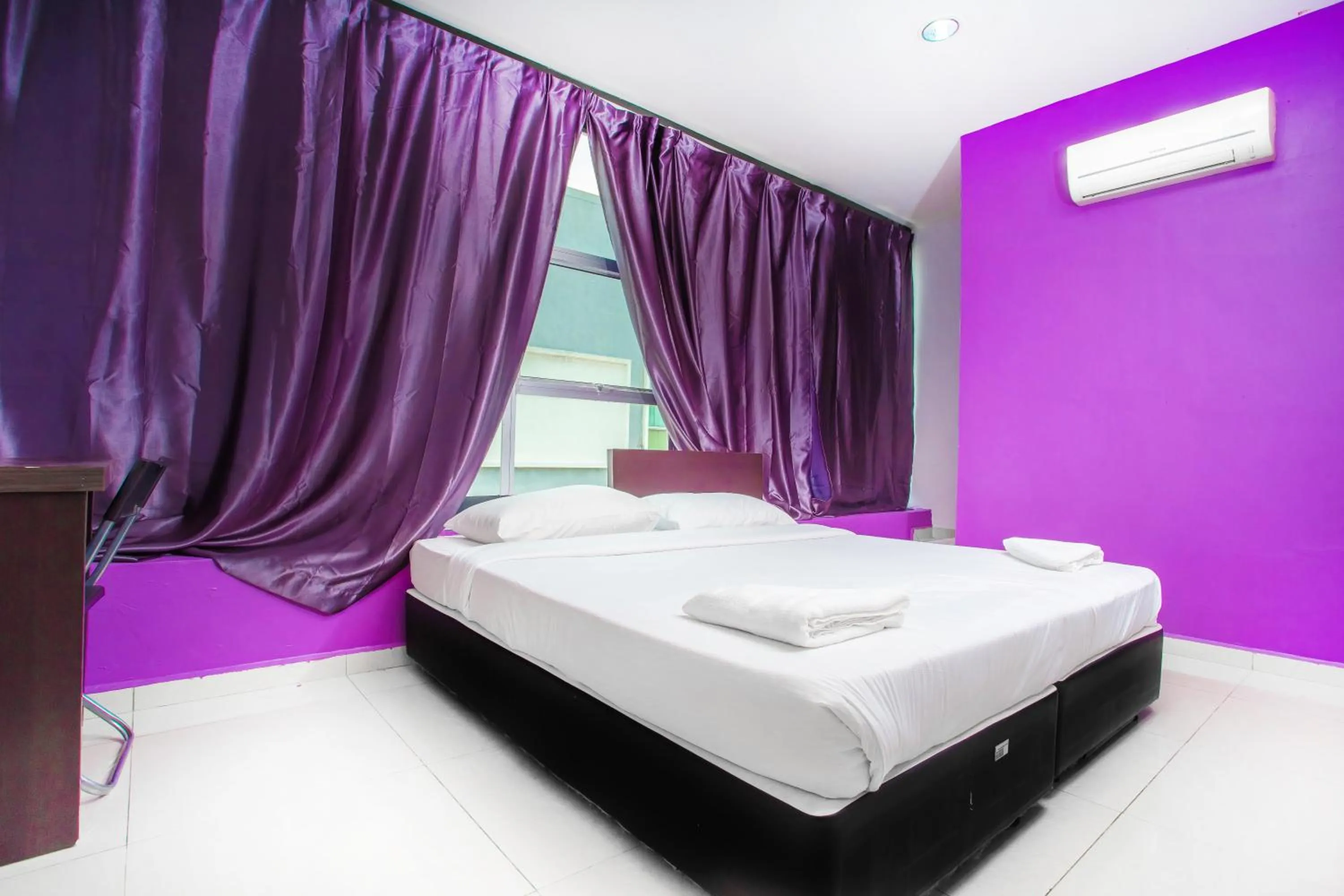 Bed in SMART HOTEL SEKSYEN 15 SHAH ALAM