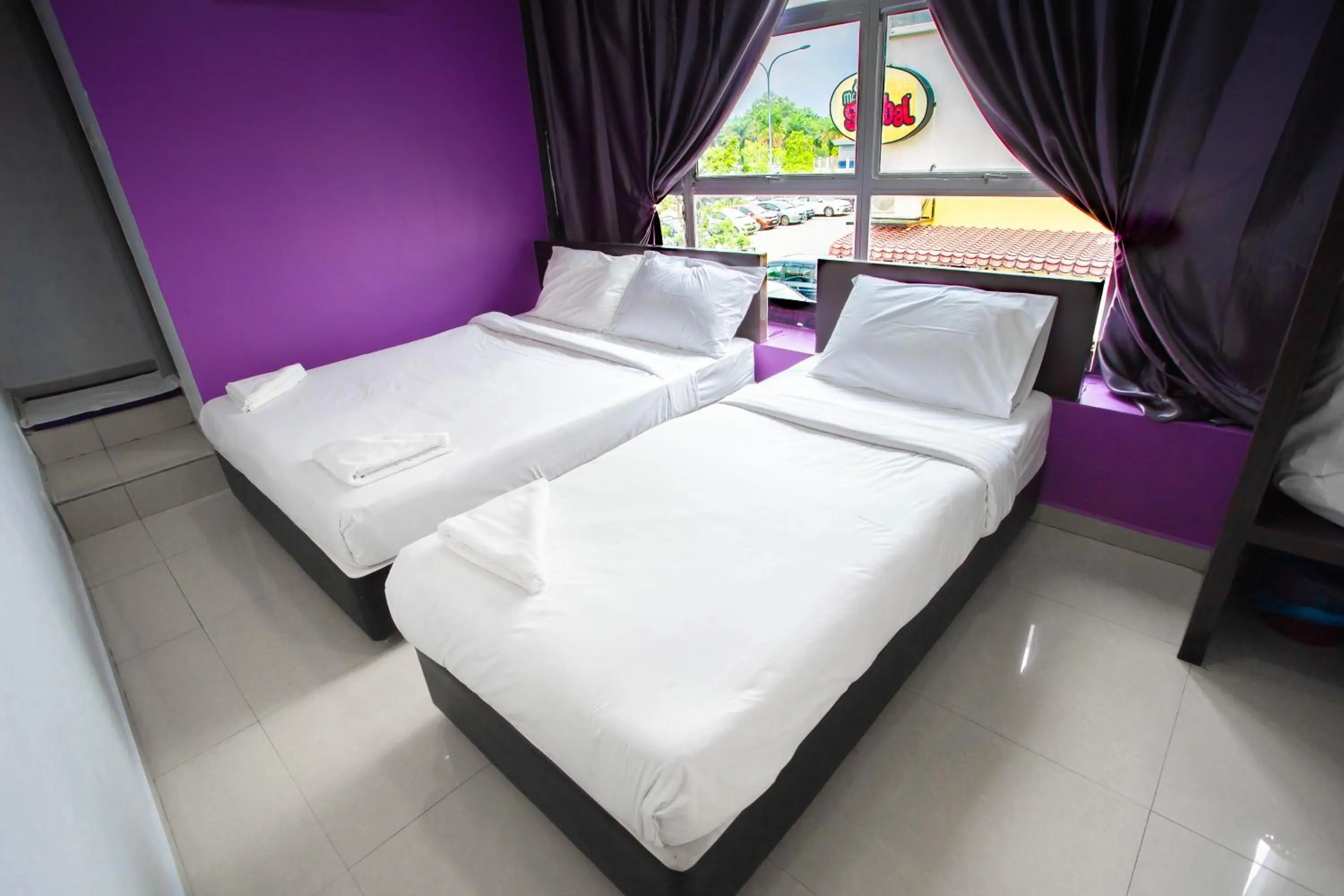 Bed in SMART HOTEL SEKSYEN 15 SHAH ALAM