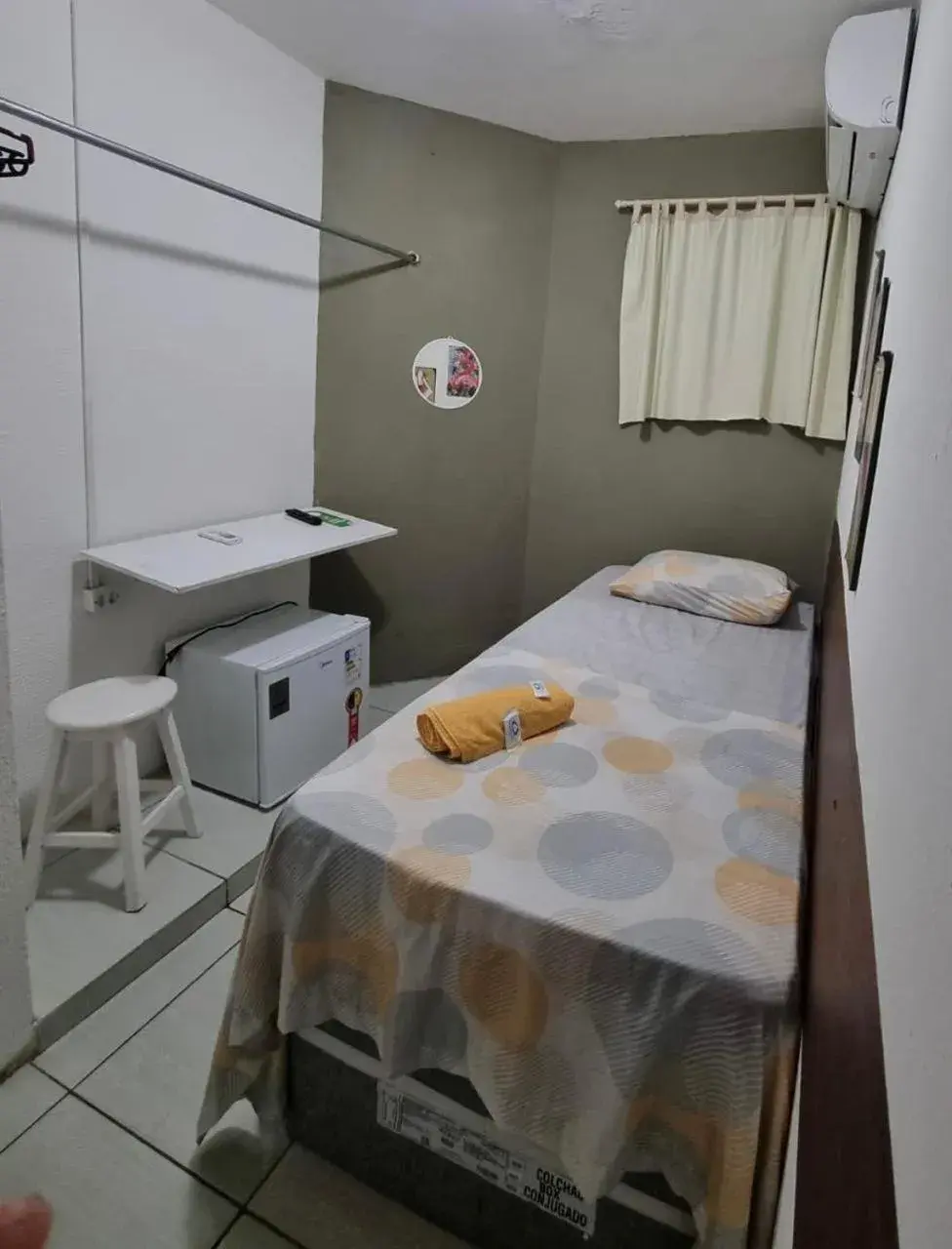 Standard Single Room with Shared Bathroom - single occupancy in Casa da Esquina Pousada Standard Single Room with Shared Bathroom - single occupancy in Casa da Esquina Pousada