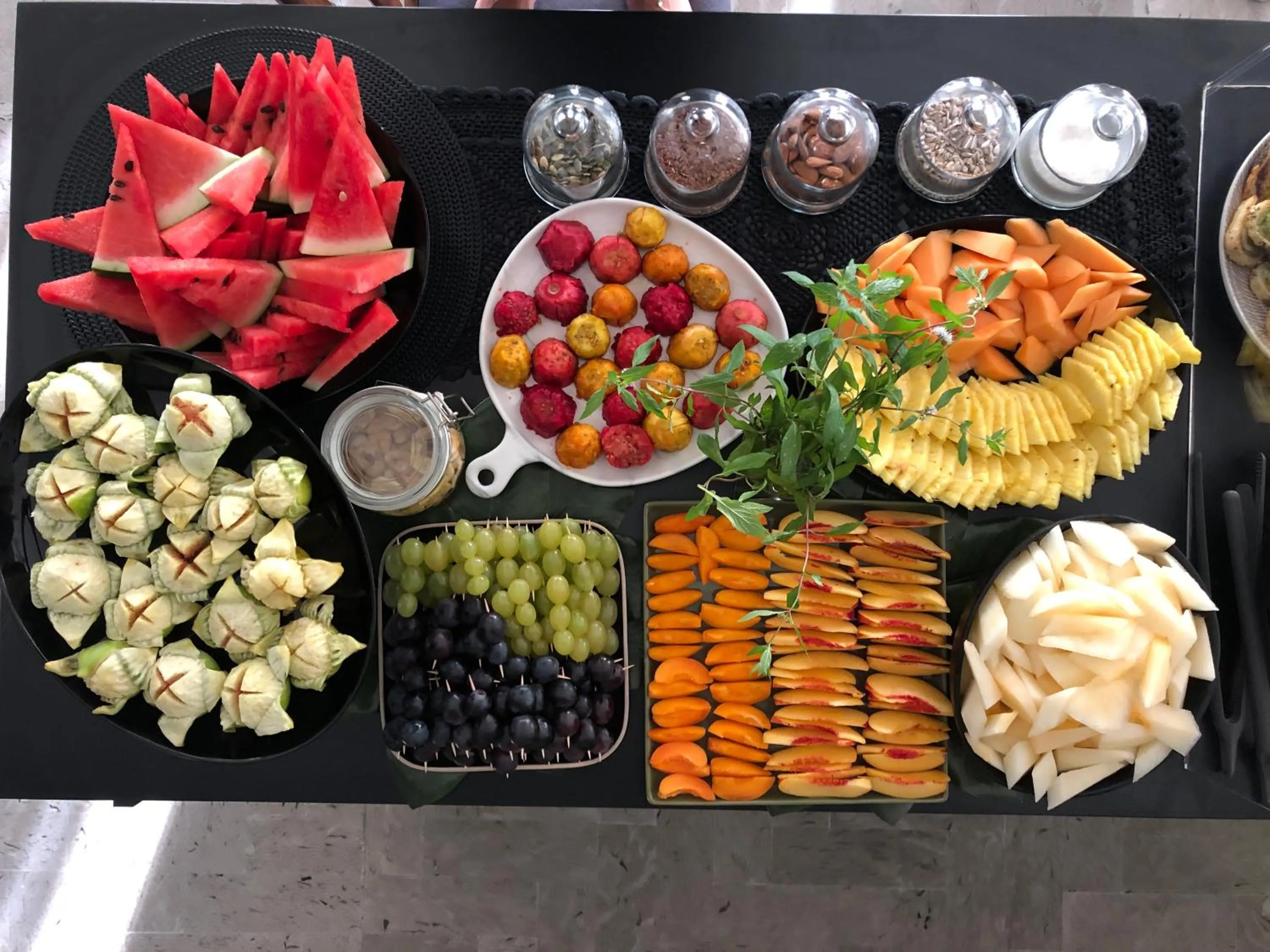 Food and drinks in Hotel Aplo - Breakfast Experience