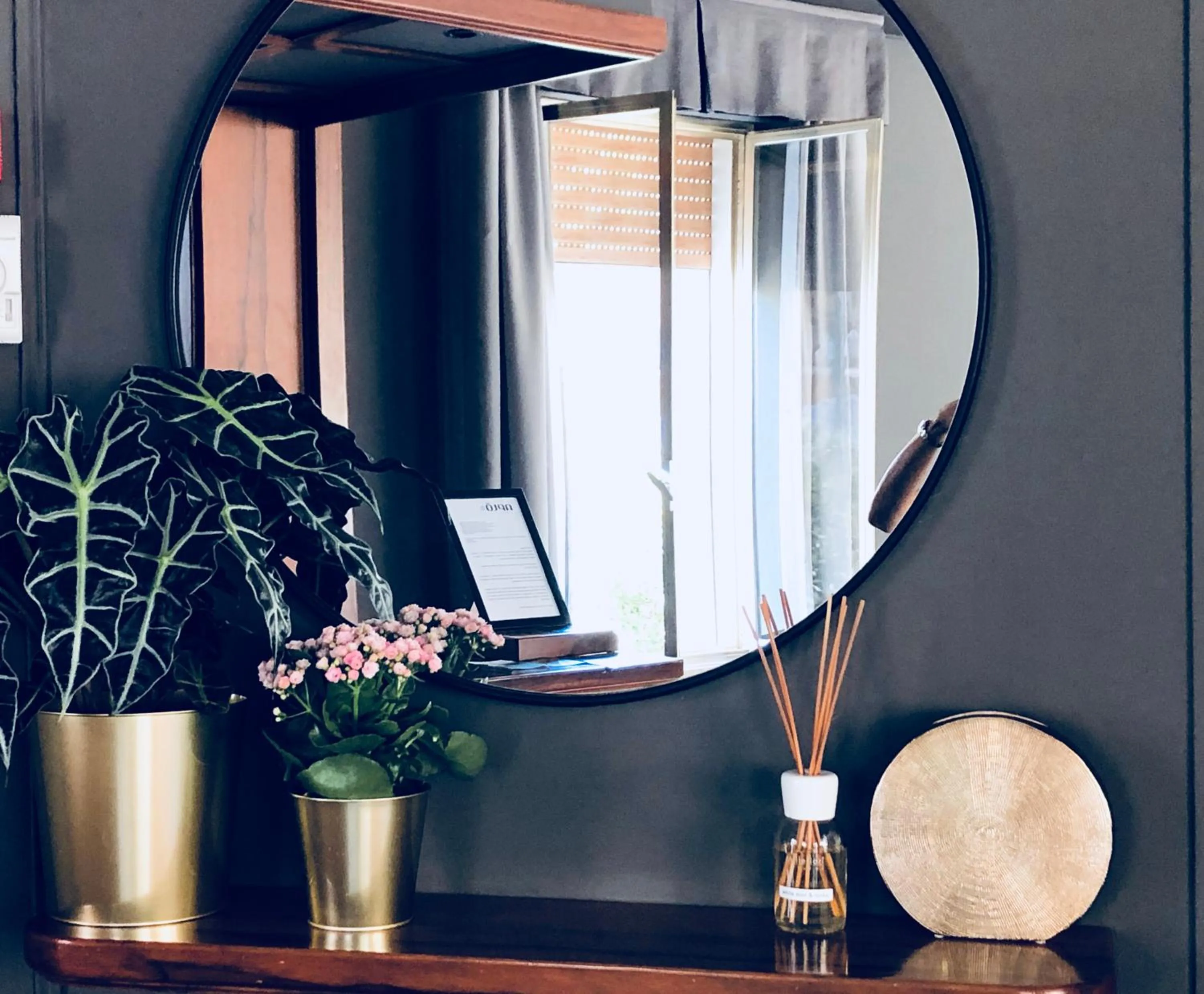 Lobby or reception in Hotel Aplo - Breakfast Experience