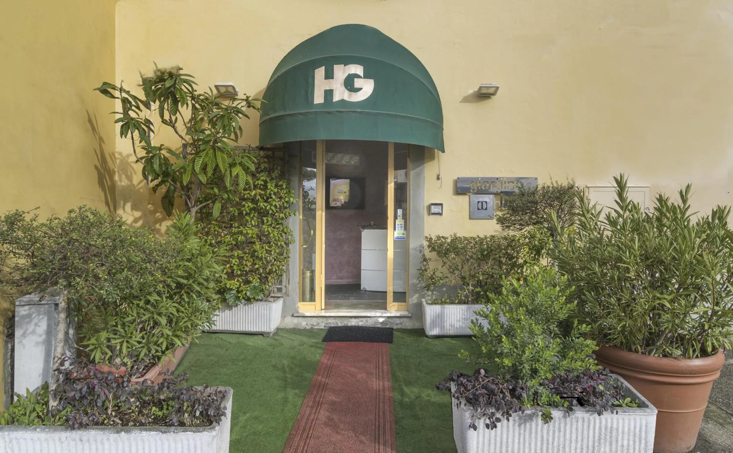 Property building in Hotel Il Giardino