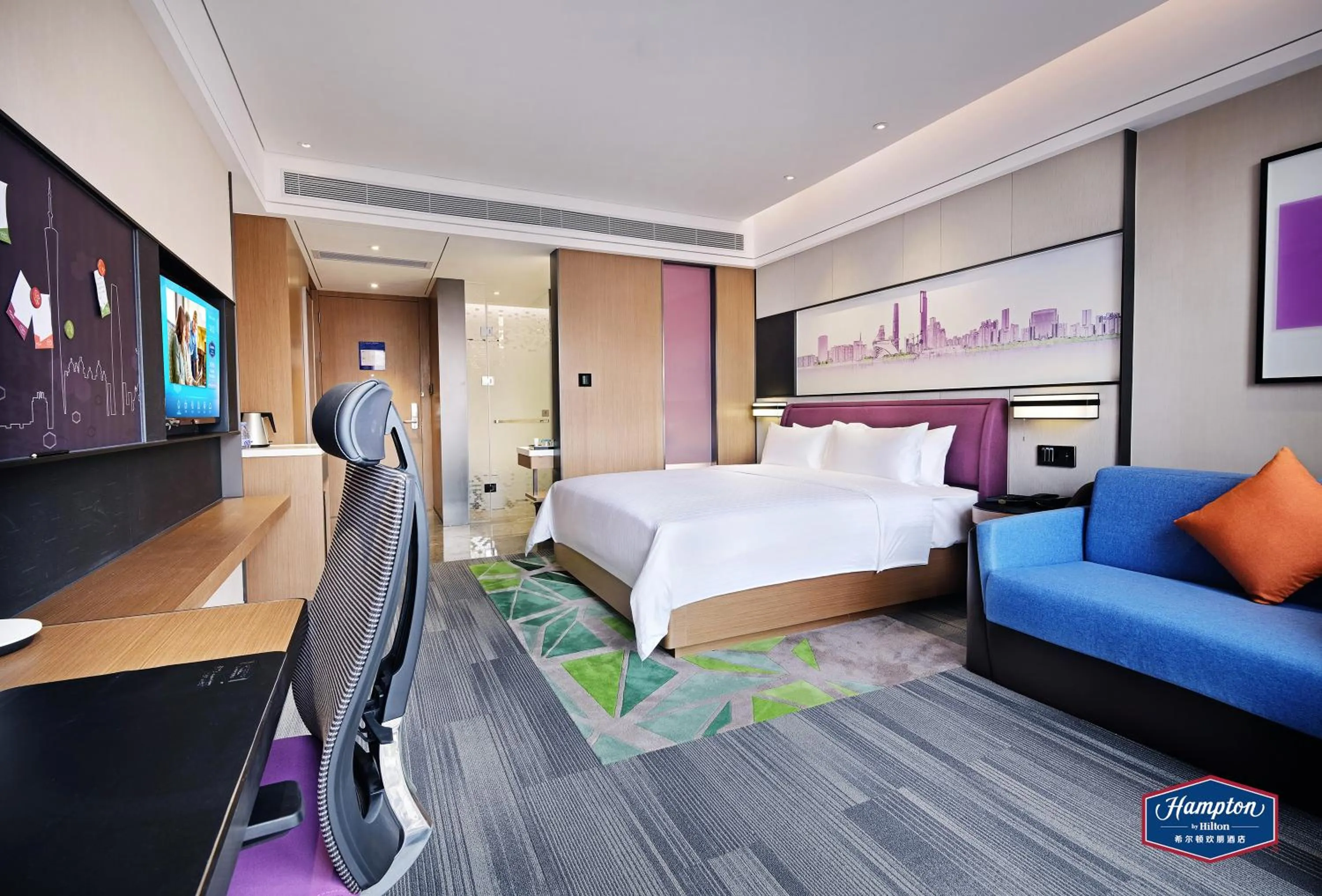 Bed in Hampton by Hilton Guangzhou Dongxiaonan
