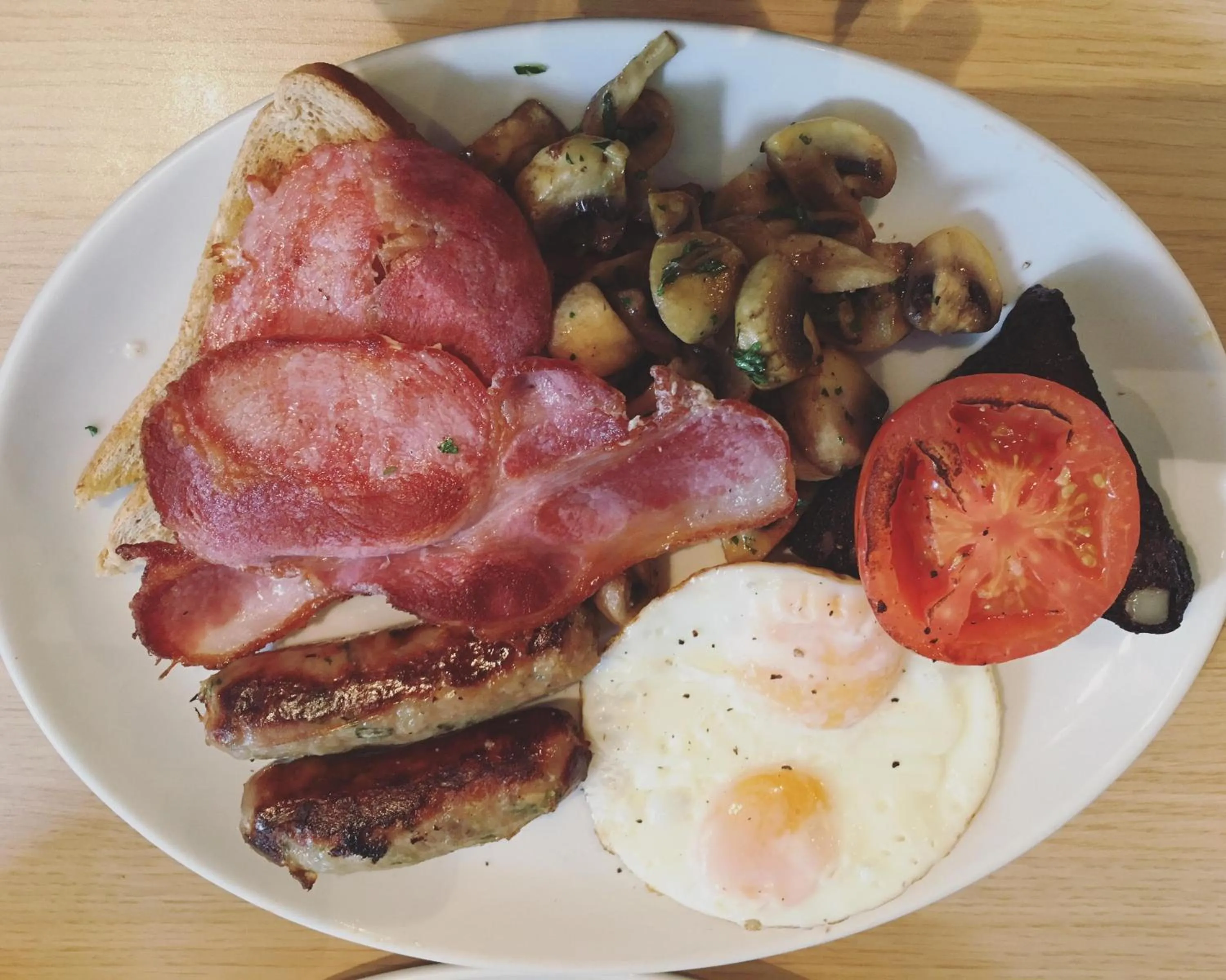 Breakfast in Moonlight Hotel