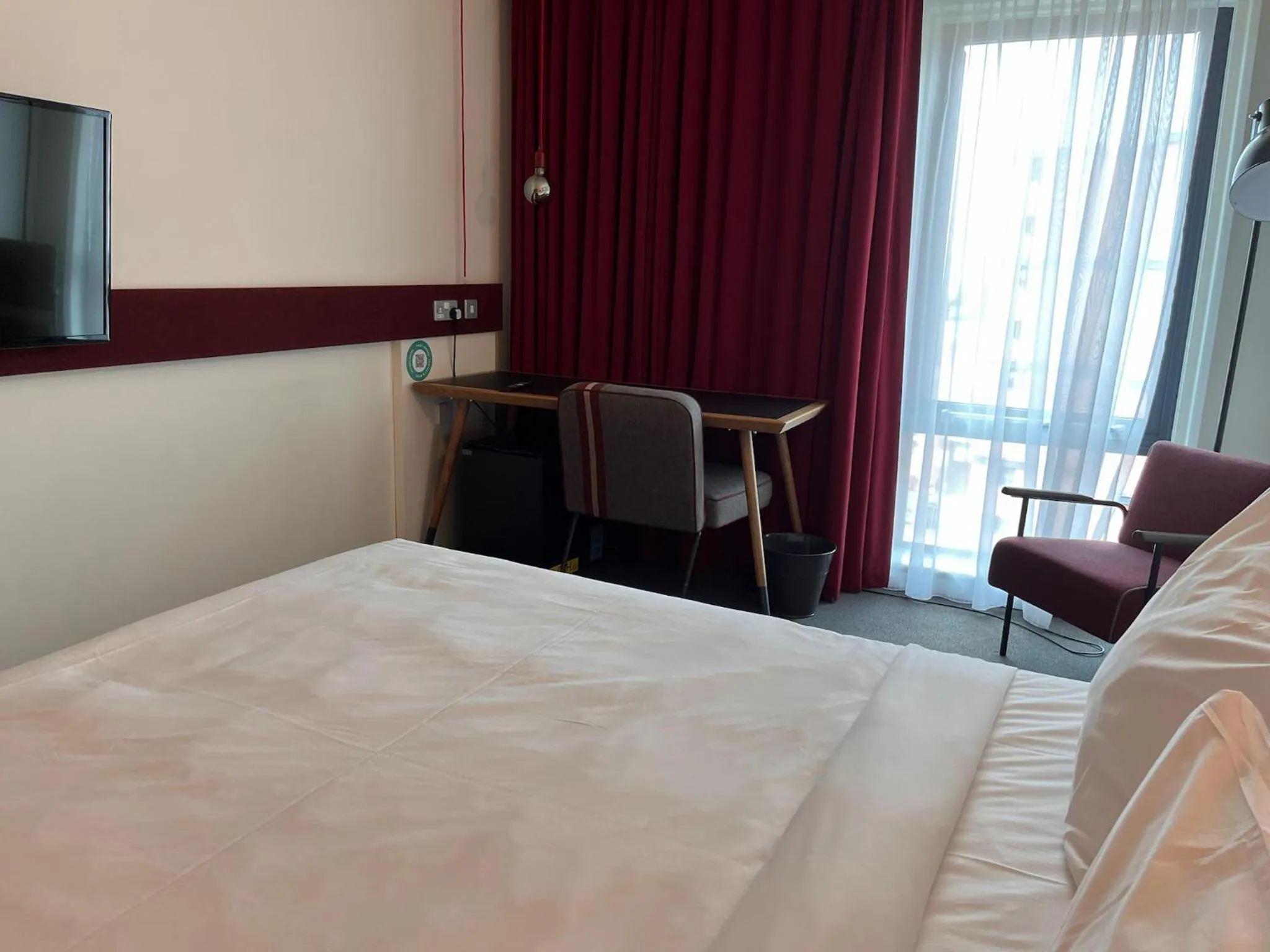 Photo of the whole room, Bed in pentahotel Birmingham