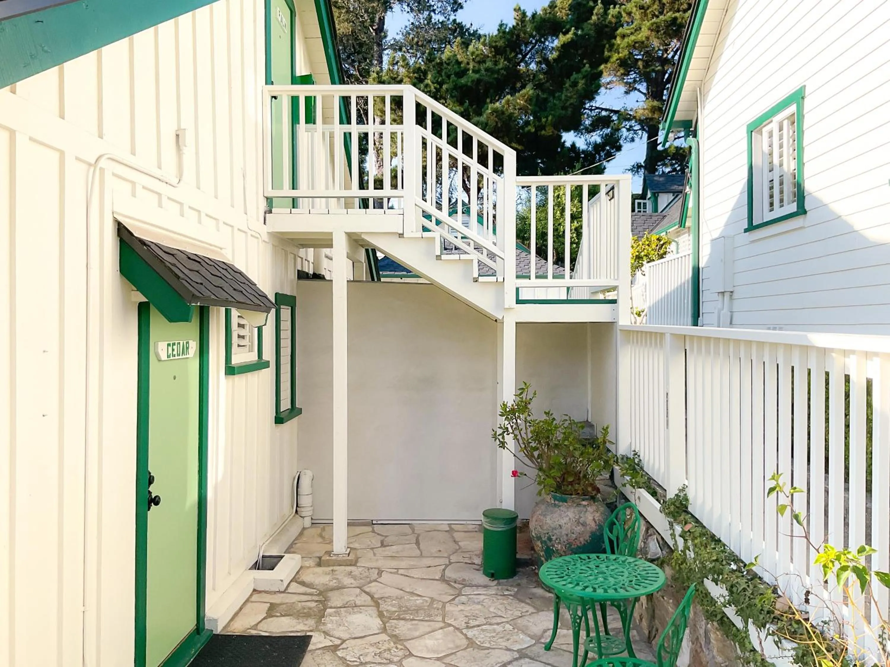 Property building in Carmel Green Lantern Inn