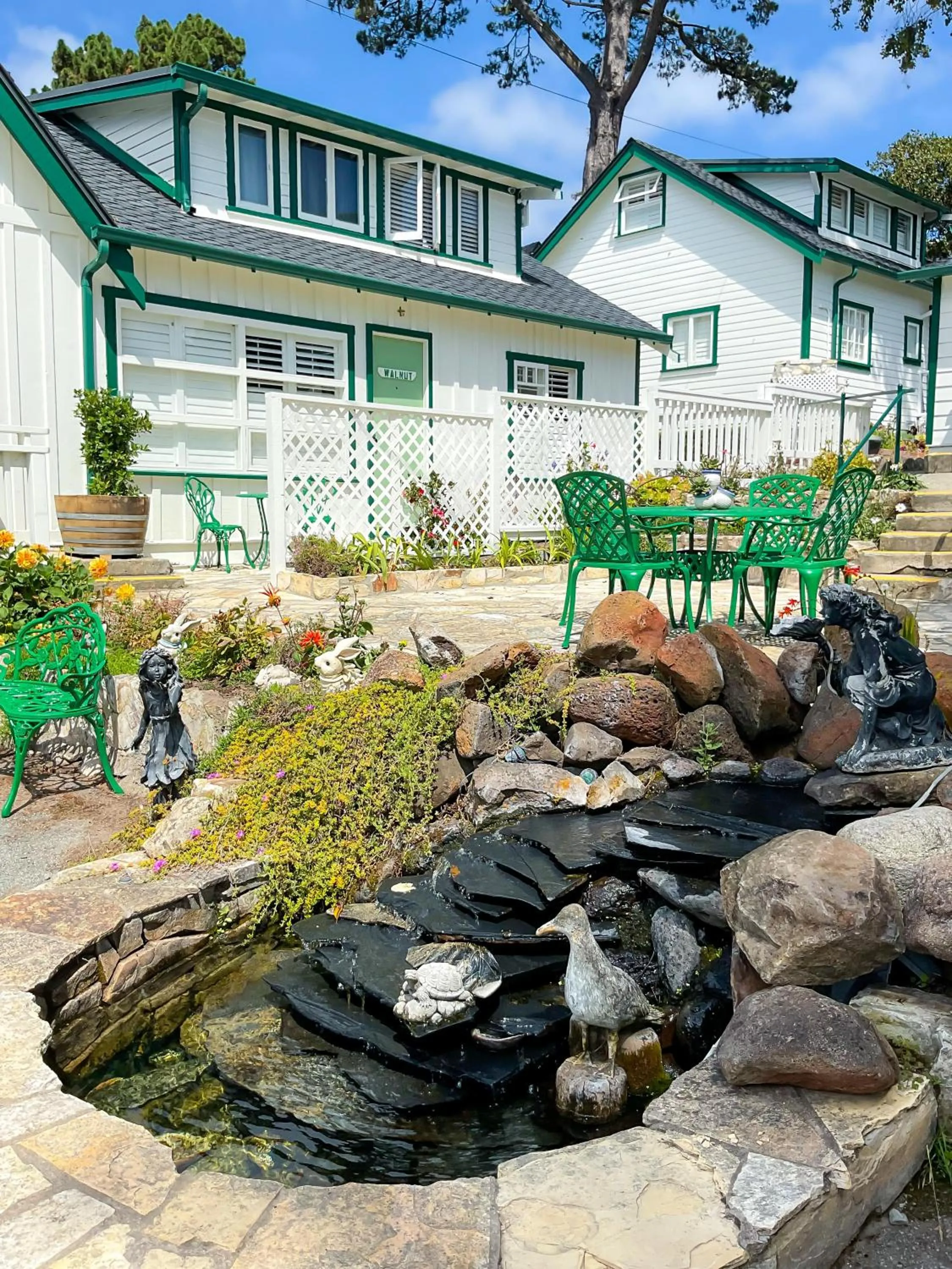 Property building in Carmel Green Lantern Inn