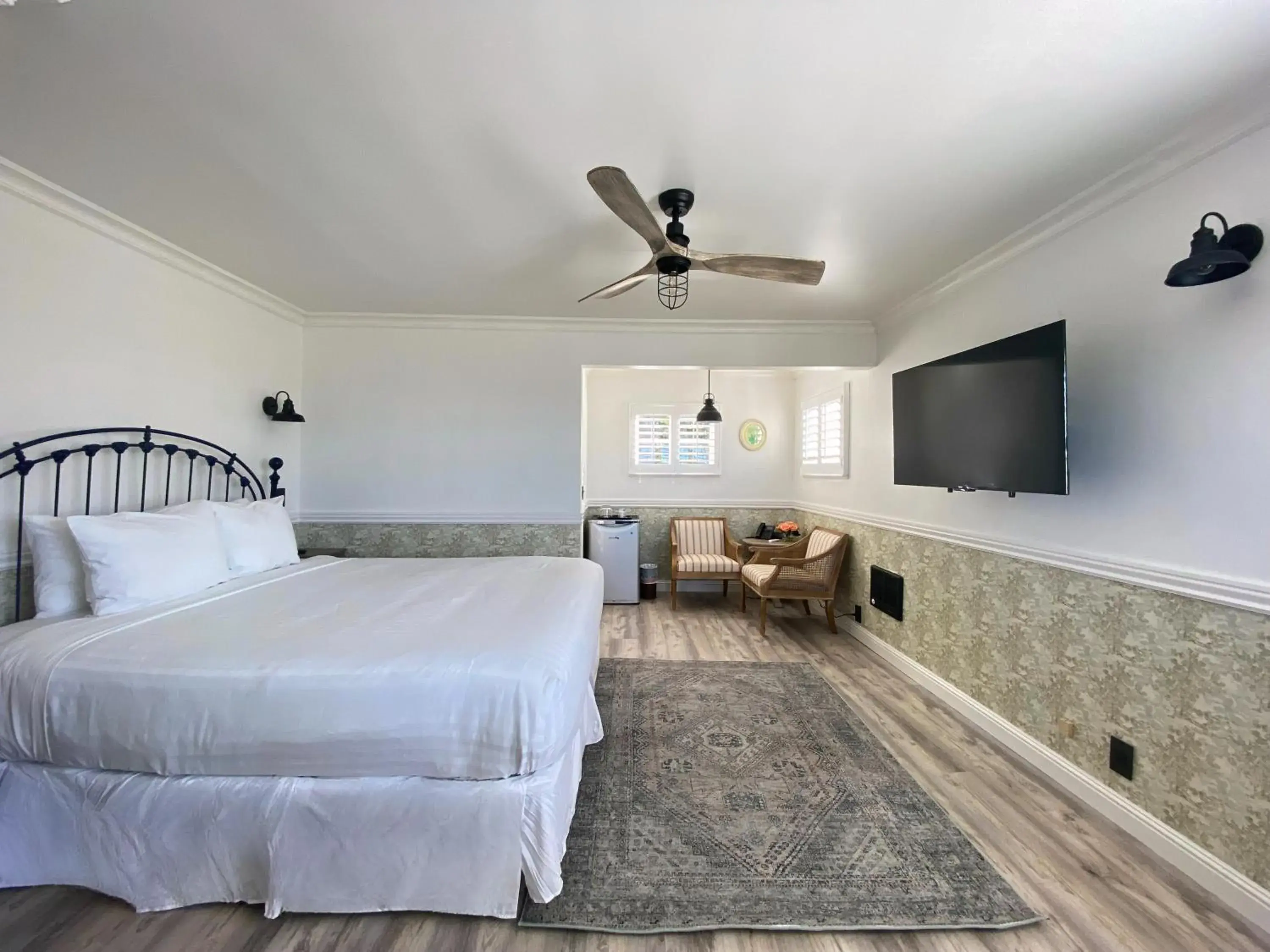 Executive Suite Ocean View in Carmel Green Lantern Inn Executive Suite Ocean View in Carmel Green Lantern Inn