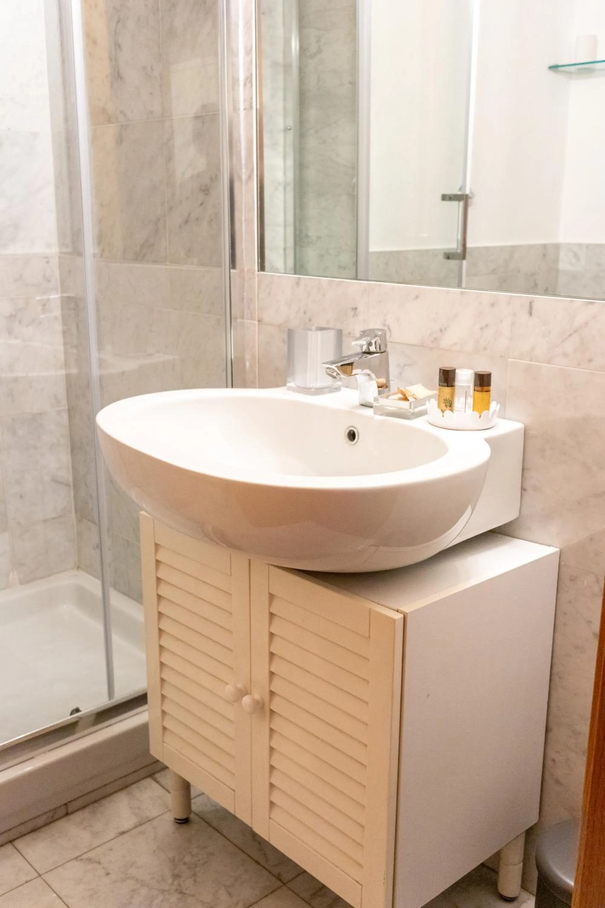 Bathroom in Pandy Suite