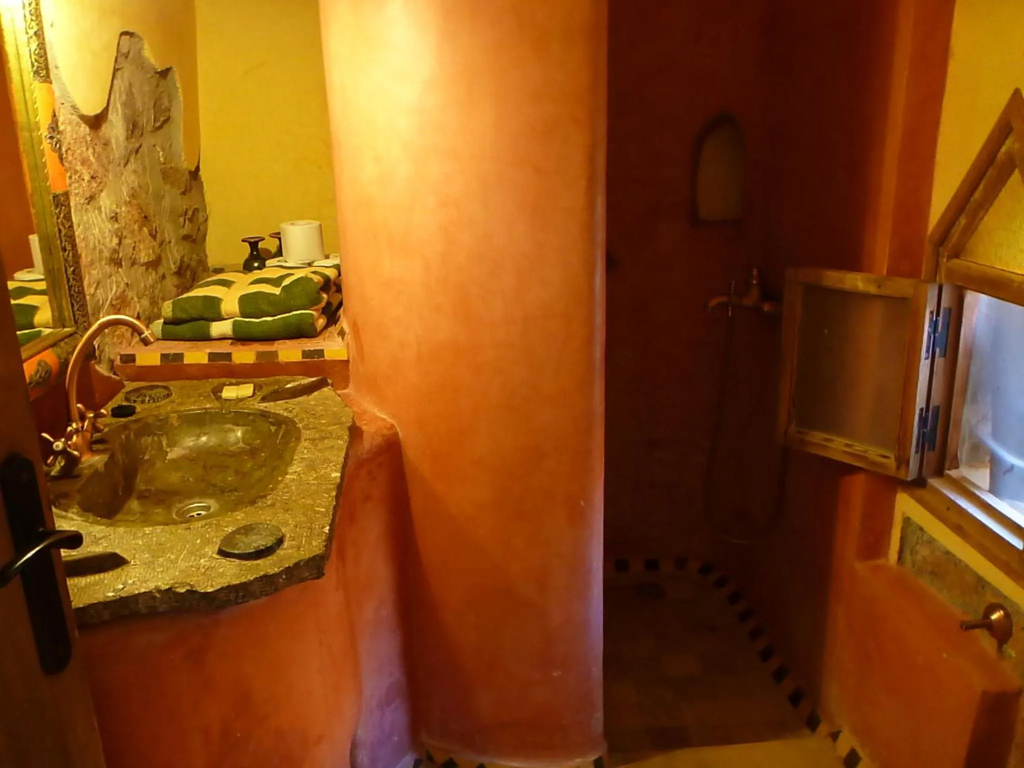 Bathroom in Auberge Le Festival Todra Gorge