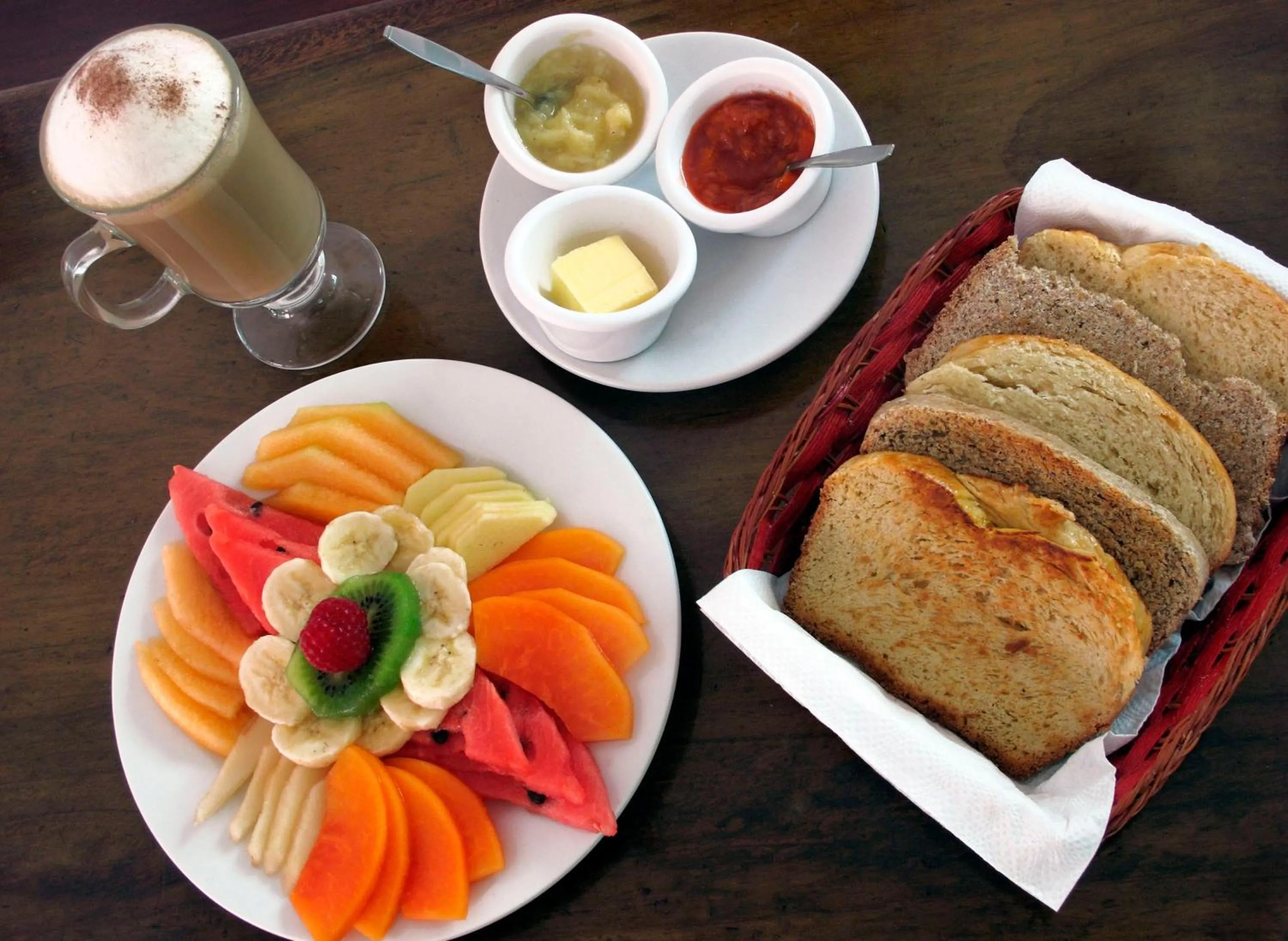 Breakfast in Elements of the Island