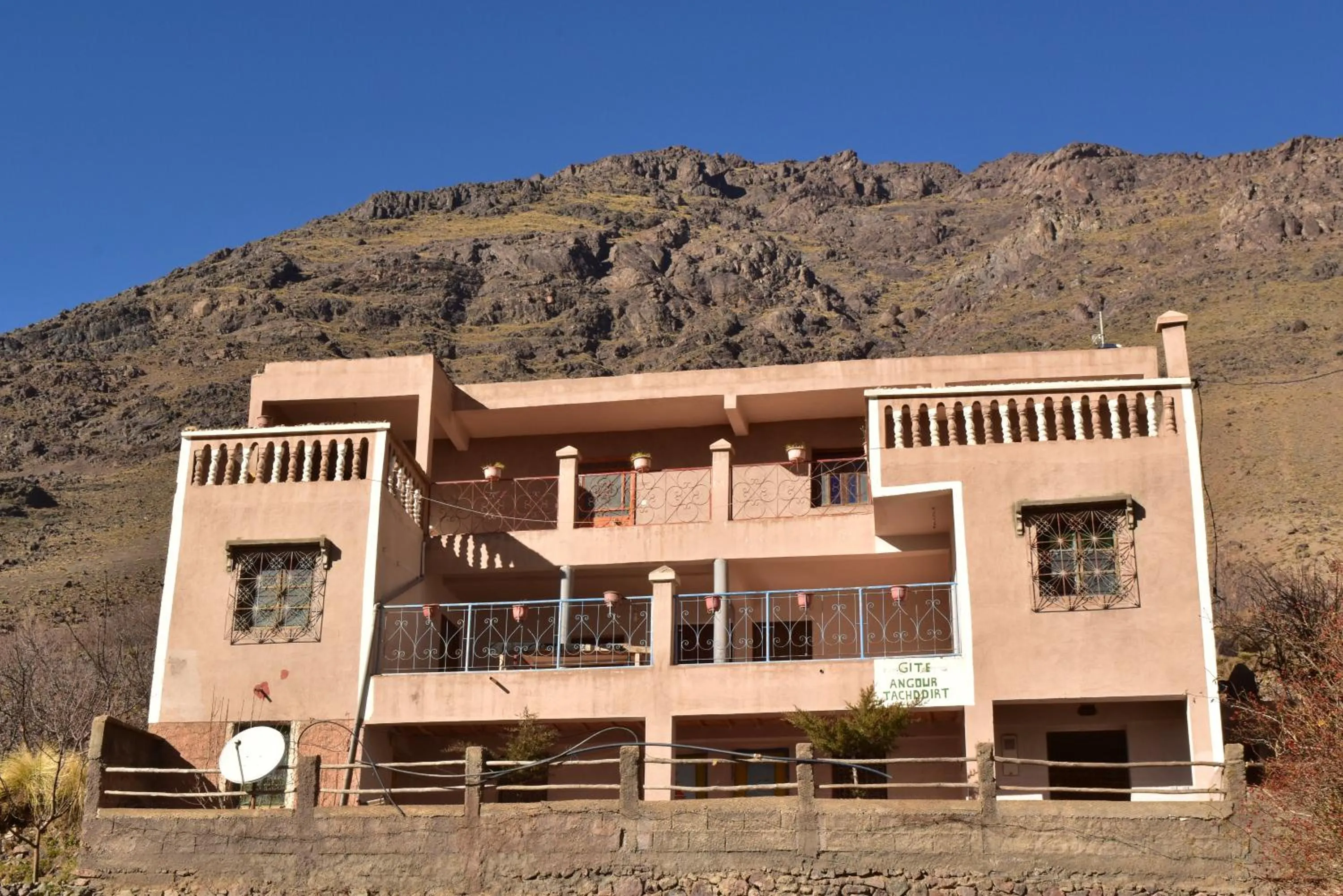 Gite Angour Tacheddirt