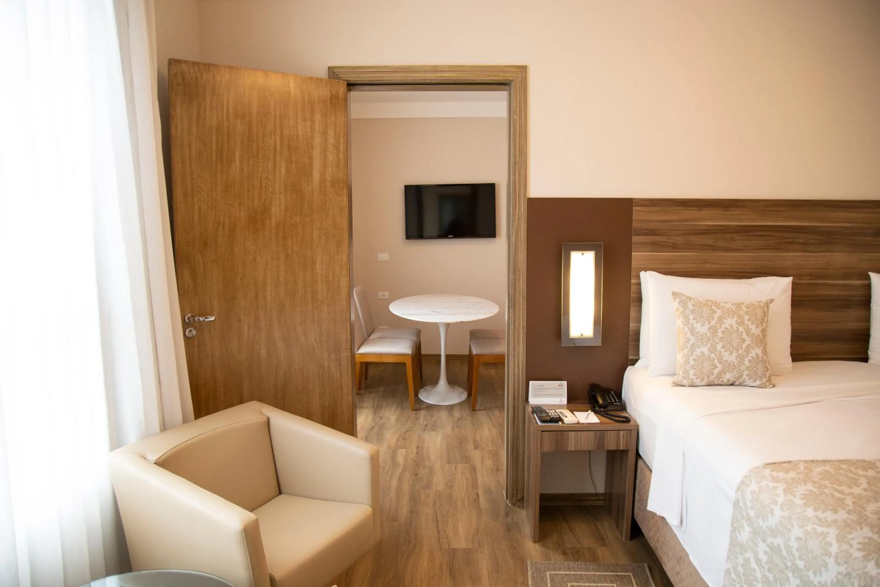 Bedroom, Bed in Hotel Florença