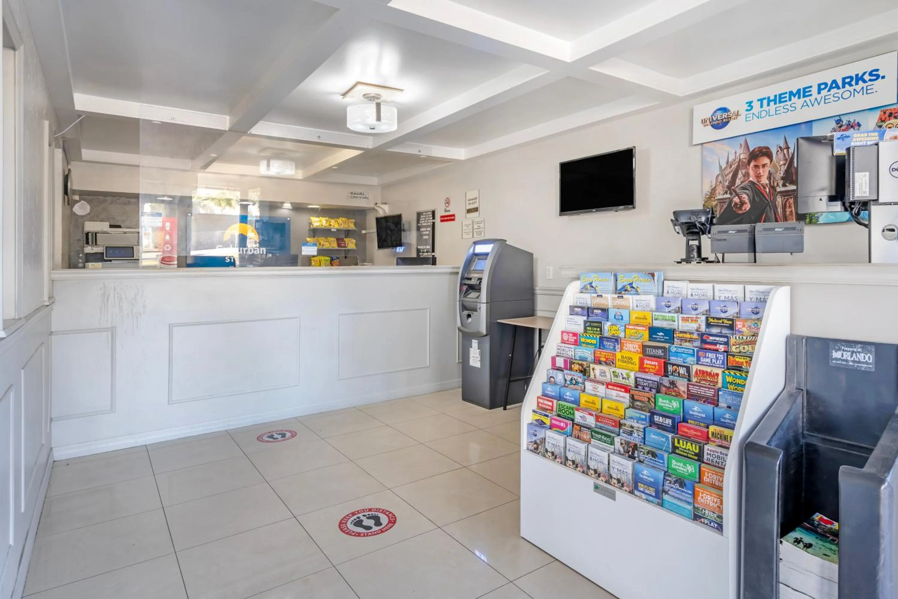 Lobby or reception in Suburban Studios International Drive