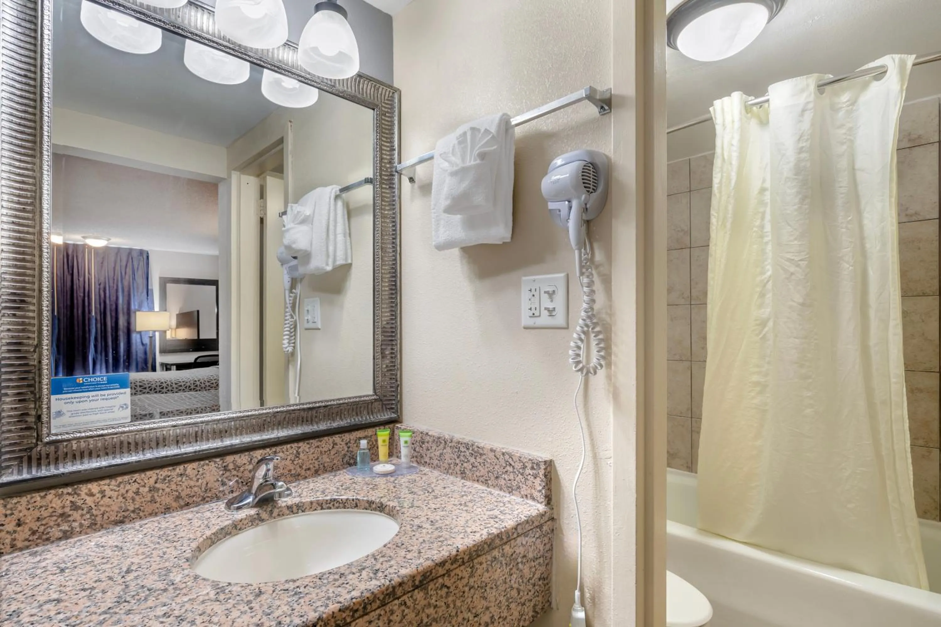 Bathroom in Suburban Studios International Drive