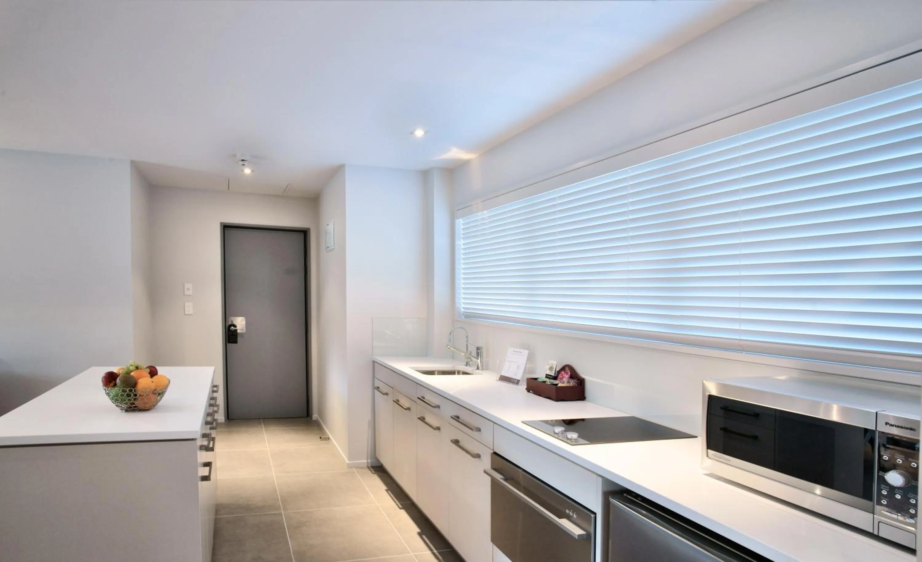 Kitchen or kitchenette in The St James Premium Accommodation