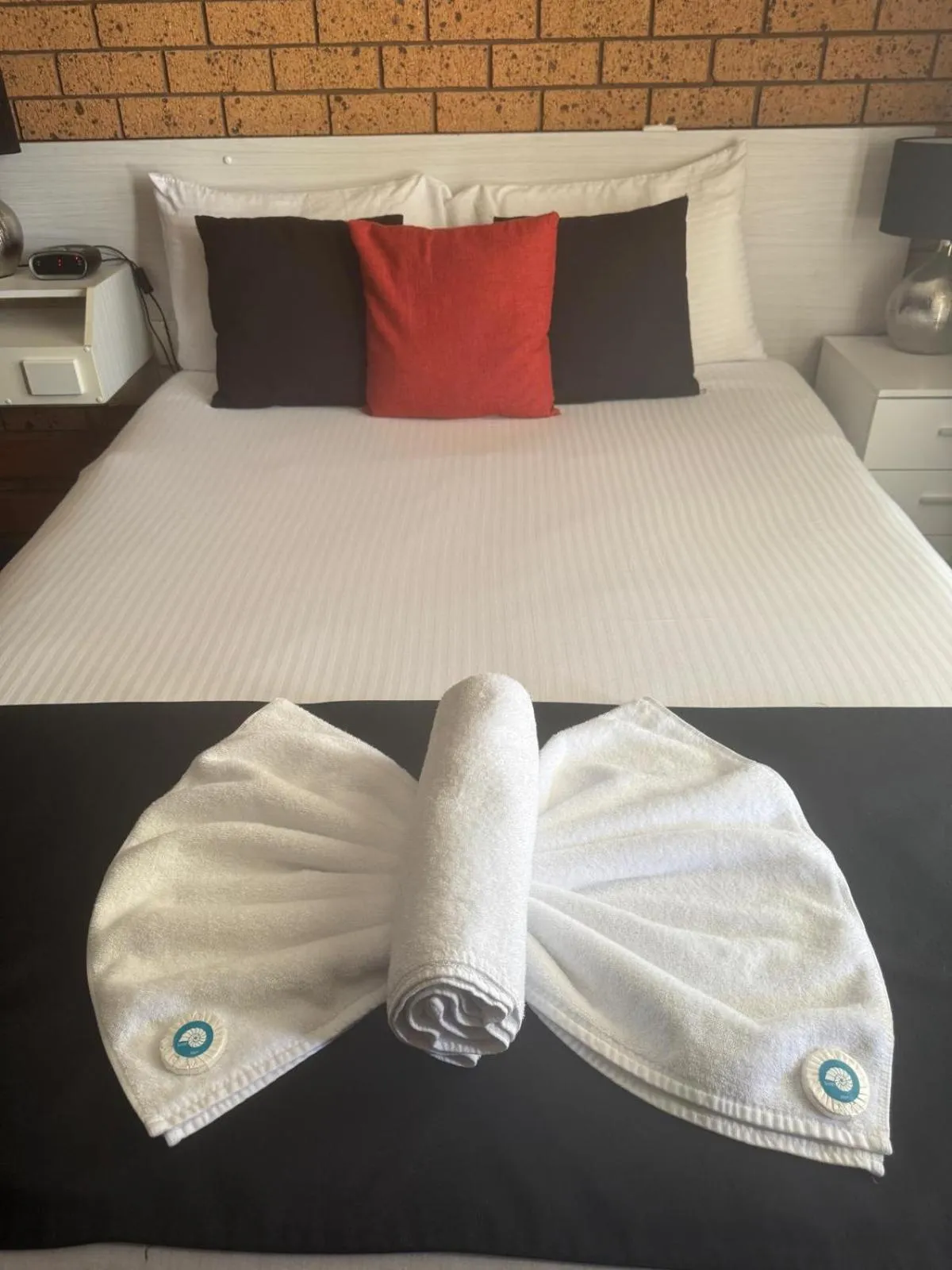 Bed in Golden Harvest Motor Inn Moree