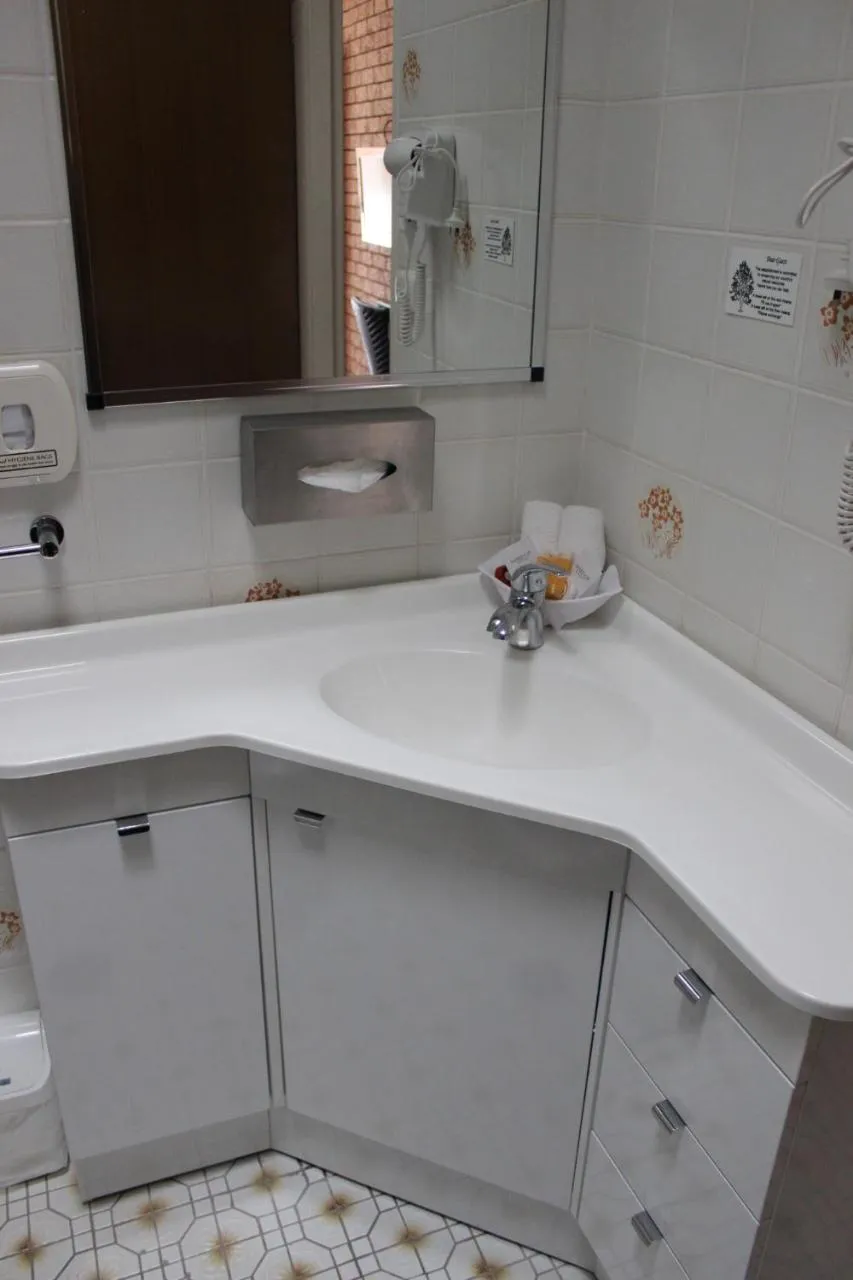 Golden Harvest Motor Inn Moree