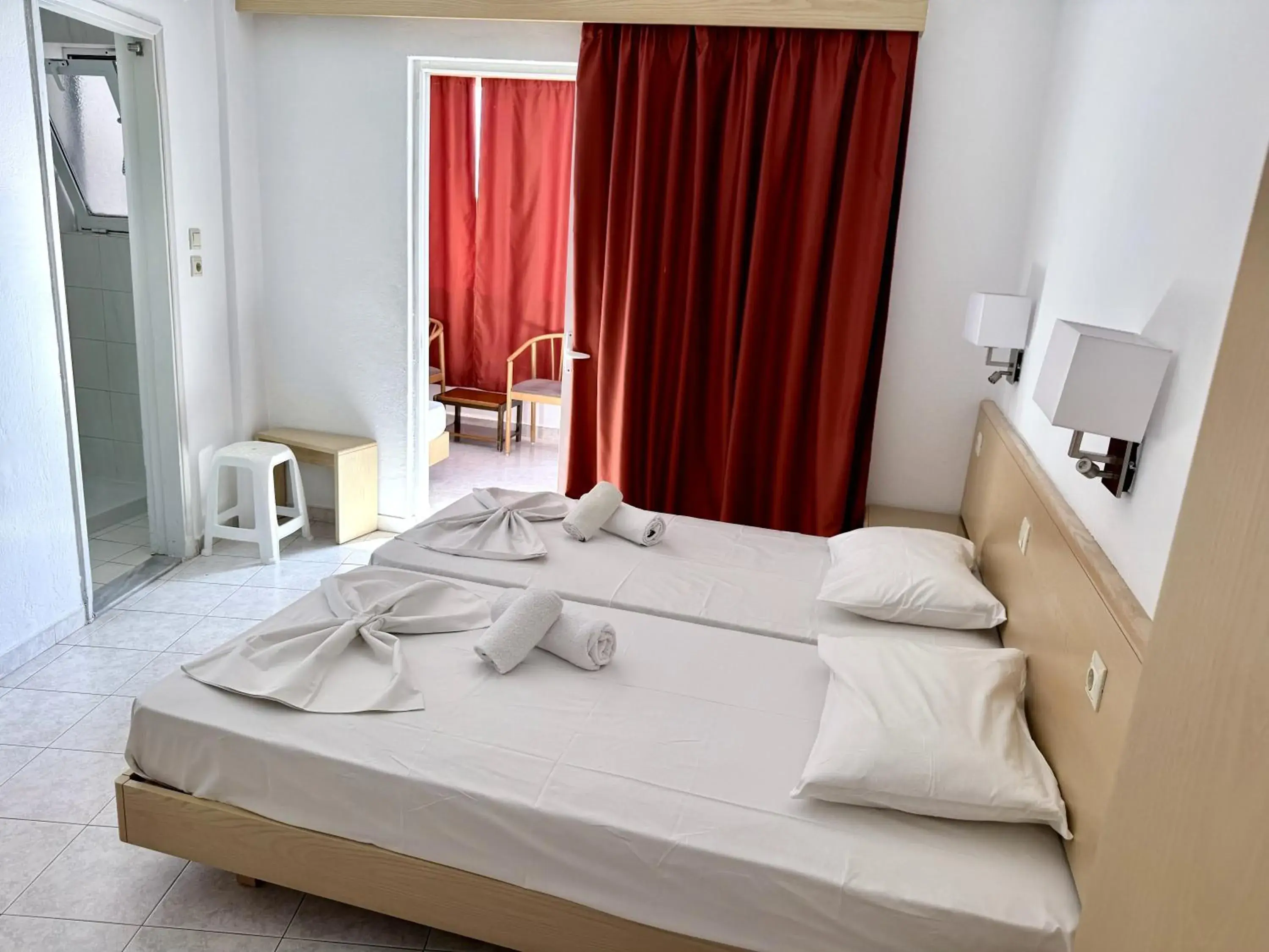 Superior Room with City and Sea View in Savoy City Hotel Superior Room with City and Sea View in Savoy City Hotel