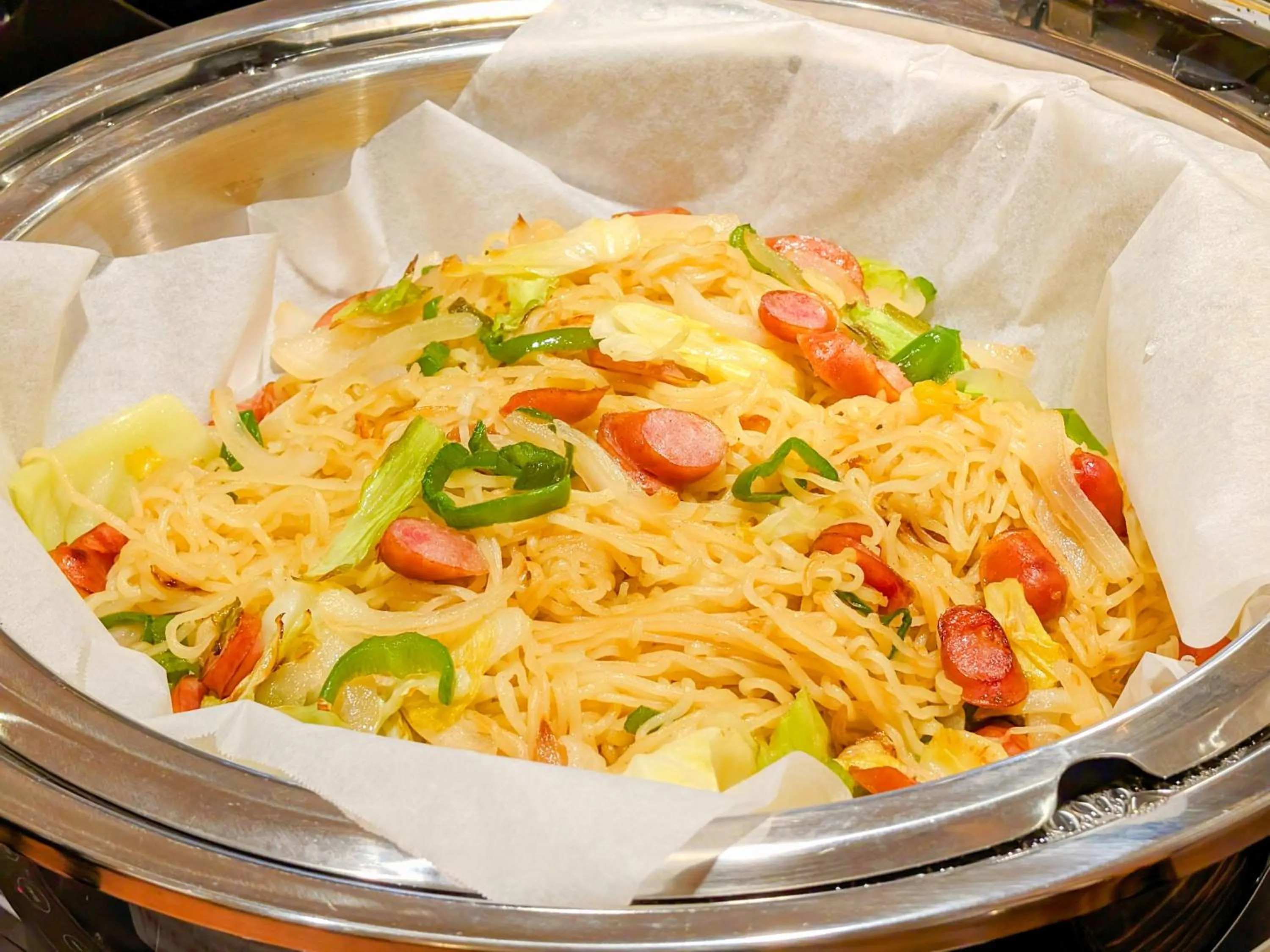 Restaurant/places to eat in APA Hotel Akita Senshu Koen