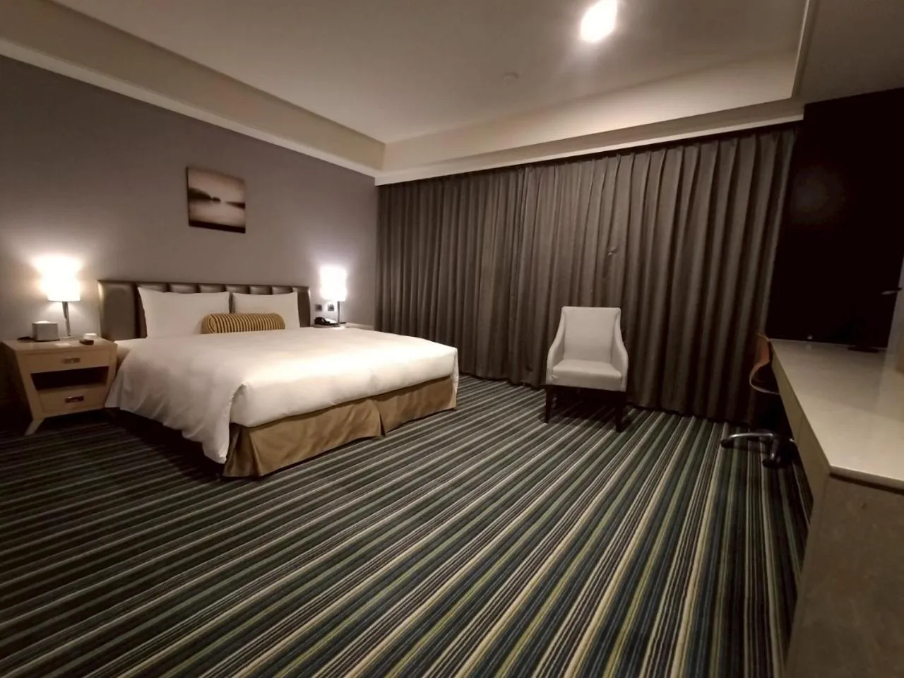 Bed in Urban Hotel33