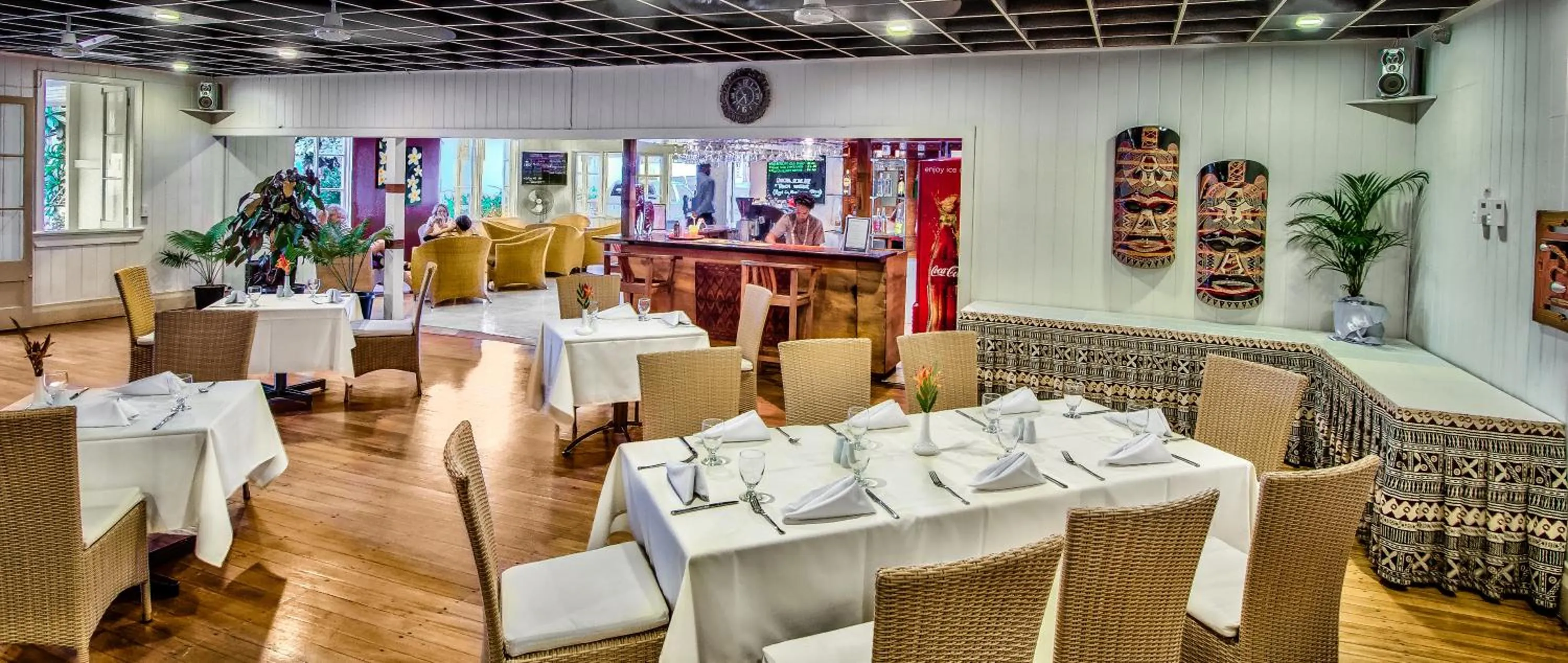 Restaurant/places to eat in Tanoa Rakiraki Hotel