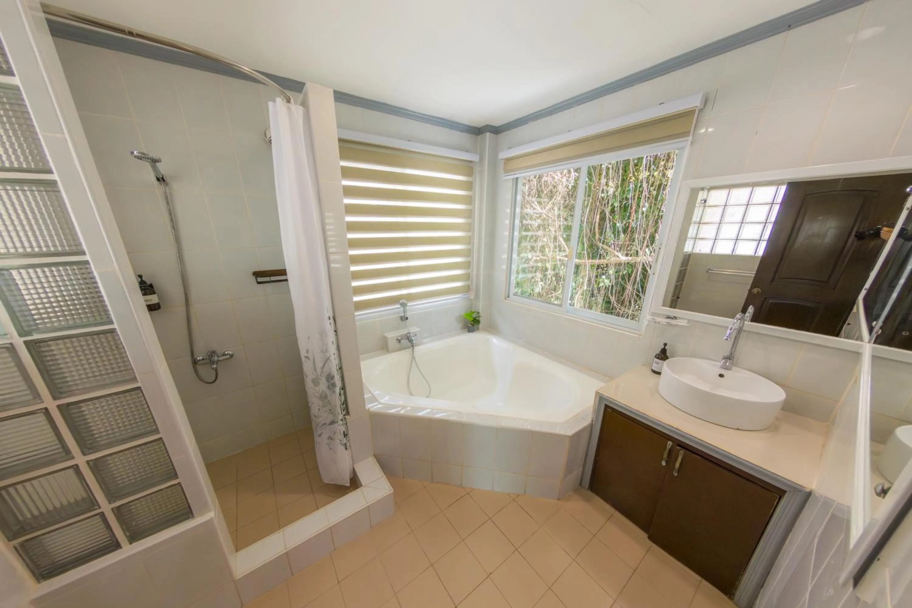 Bath in Palms Cove Resort