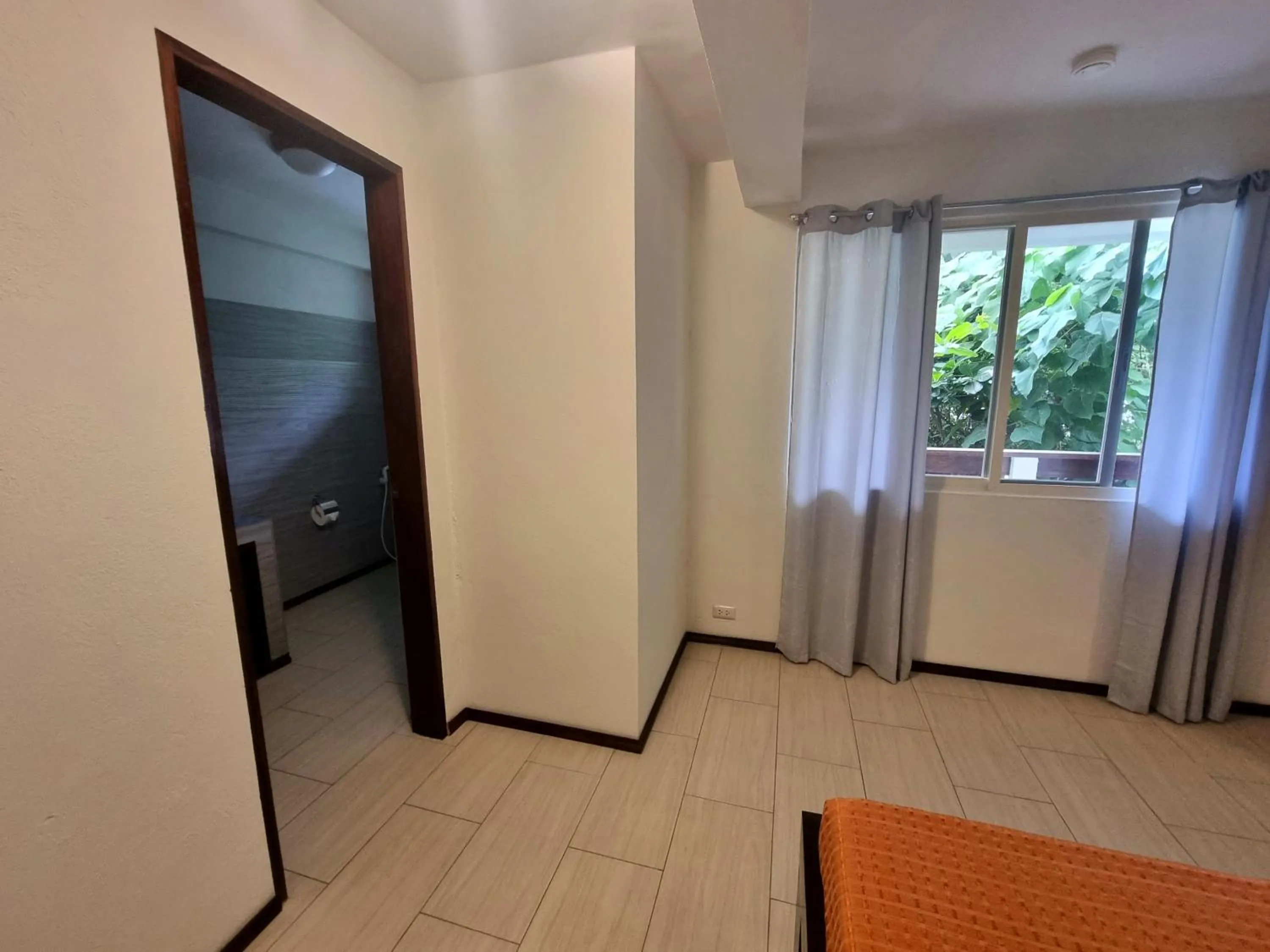 Angelina Beach Resort & Italian Restaurant Malapascua