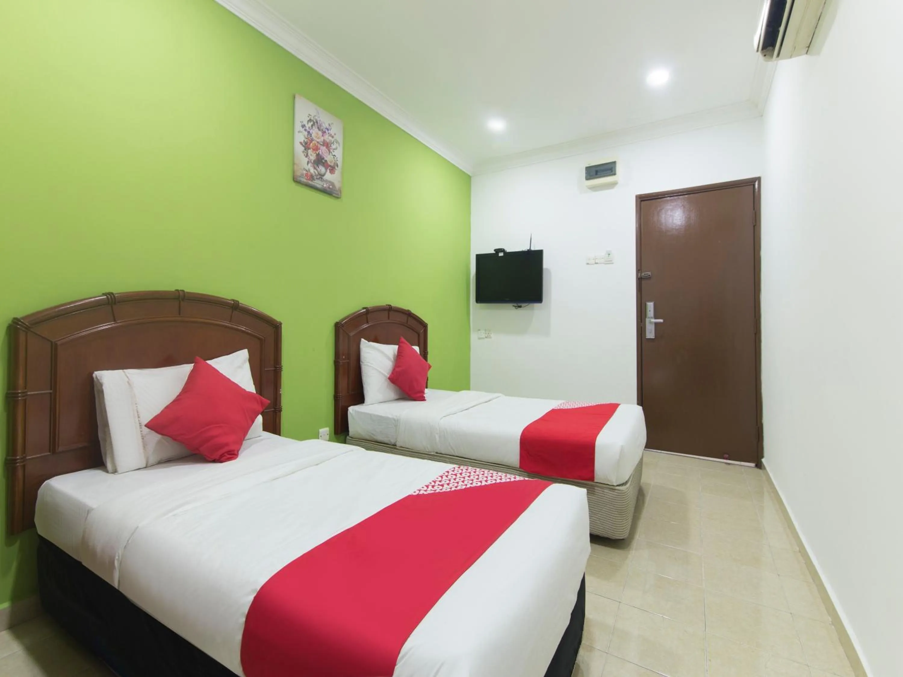 Bedroom in OYO 805 Hotel Run Star