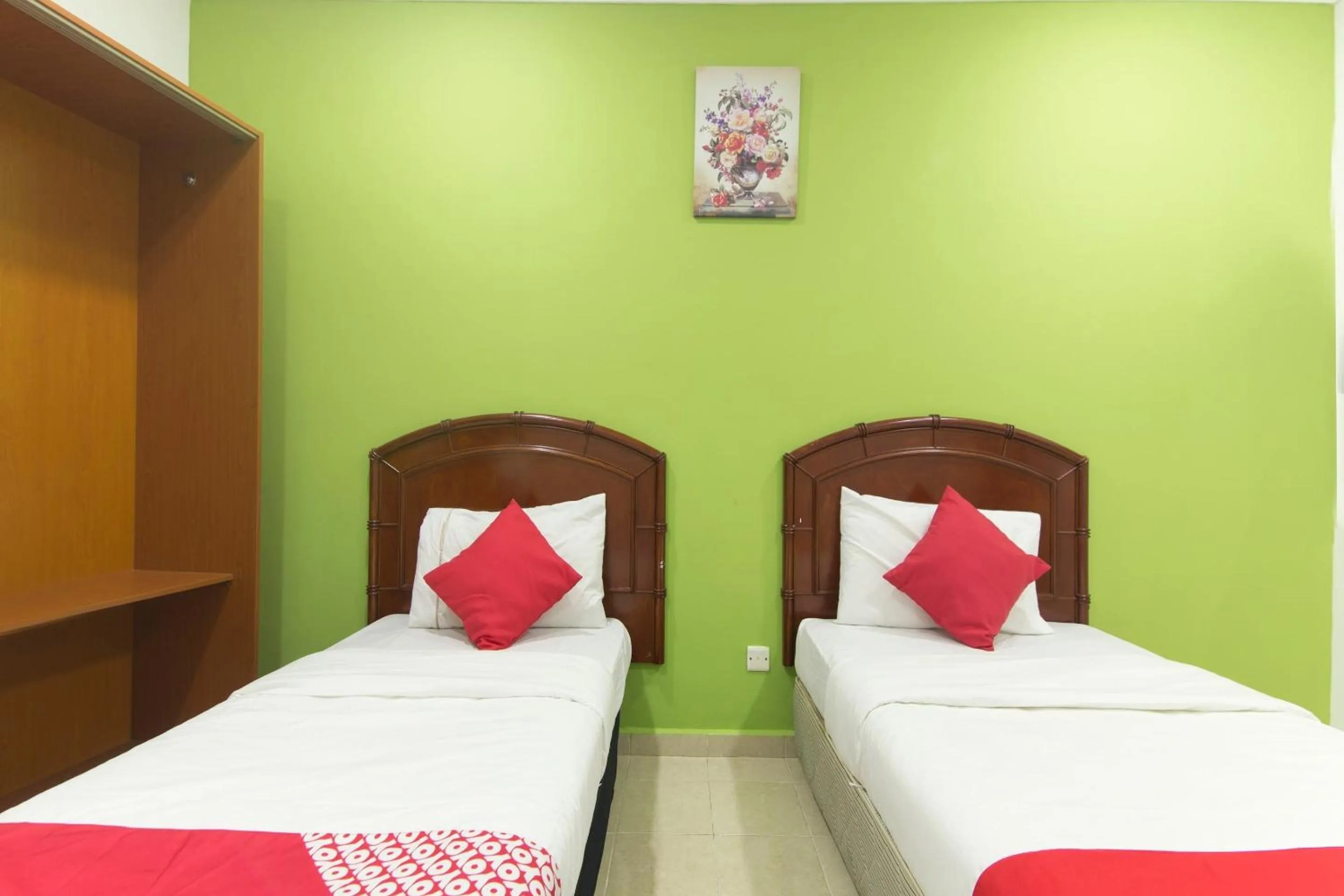 Bedroom in OYO 805 Hotel Run Star