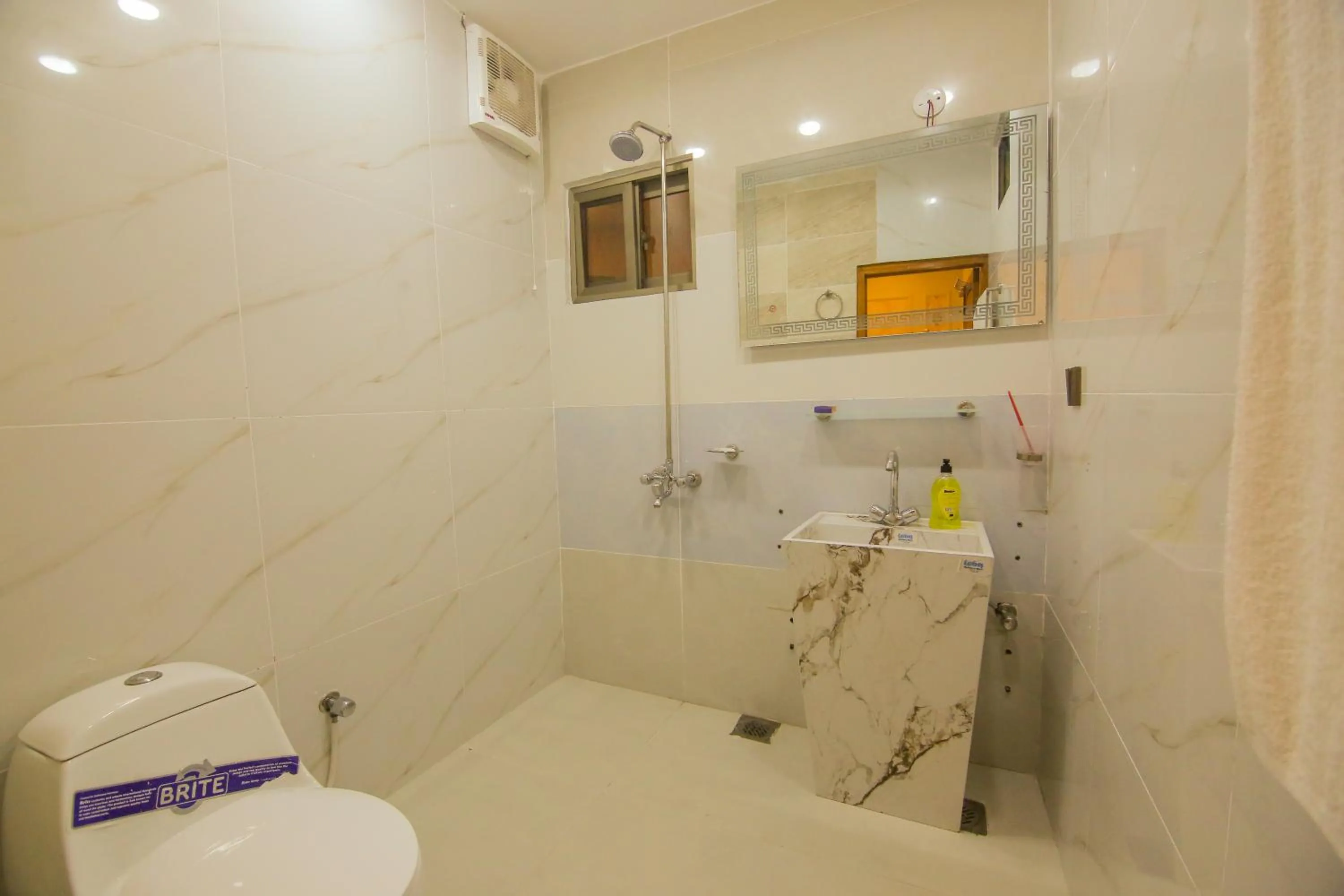 Bathroom in Premier Inn Gulberg Lahore