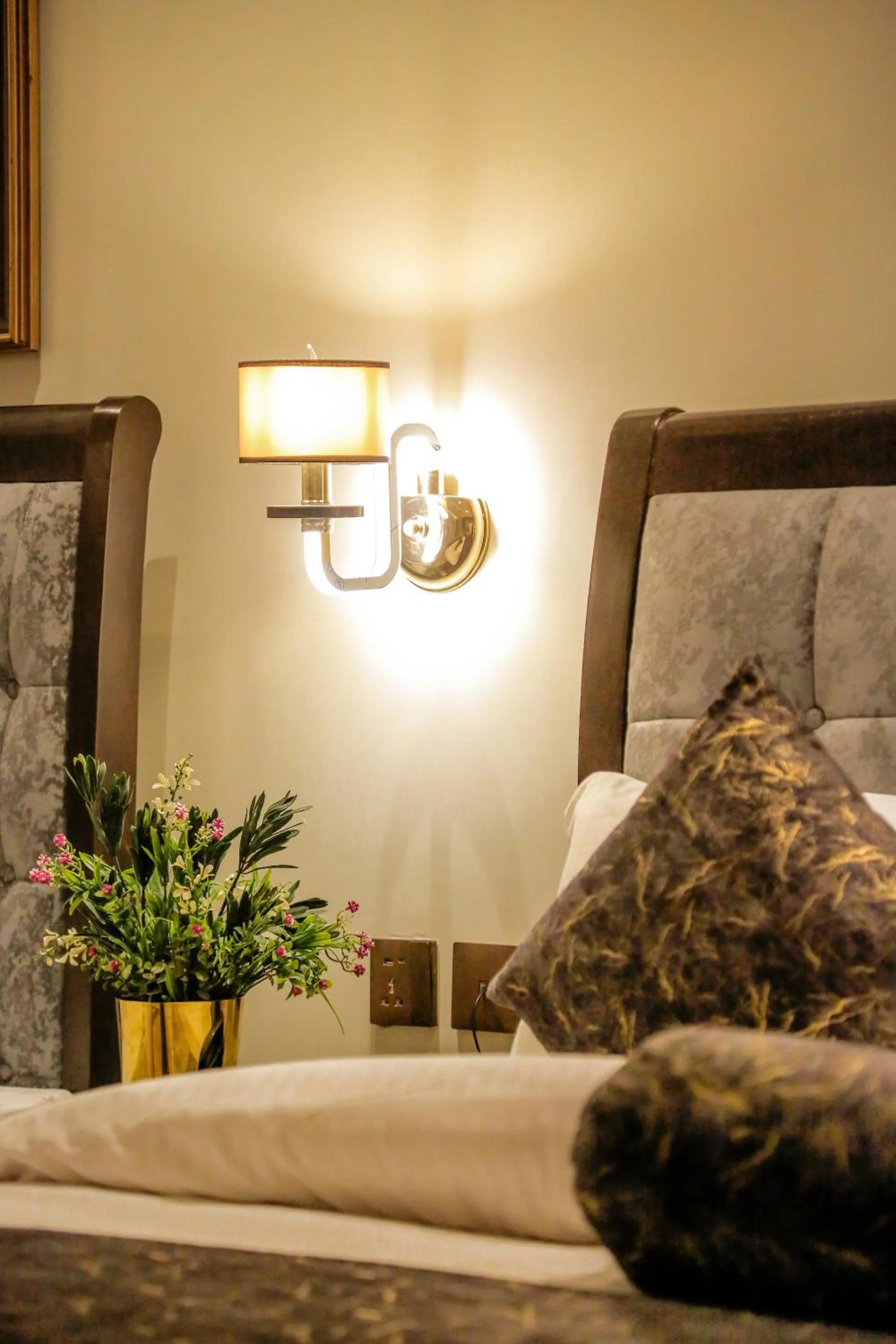 Bedroom, Bed in Premier Inn Gulberg Lahore