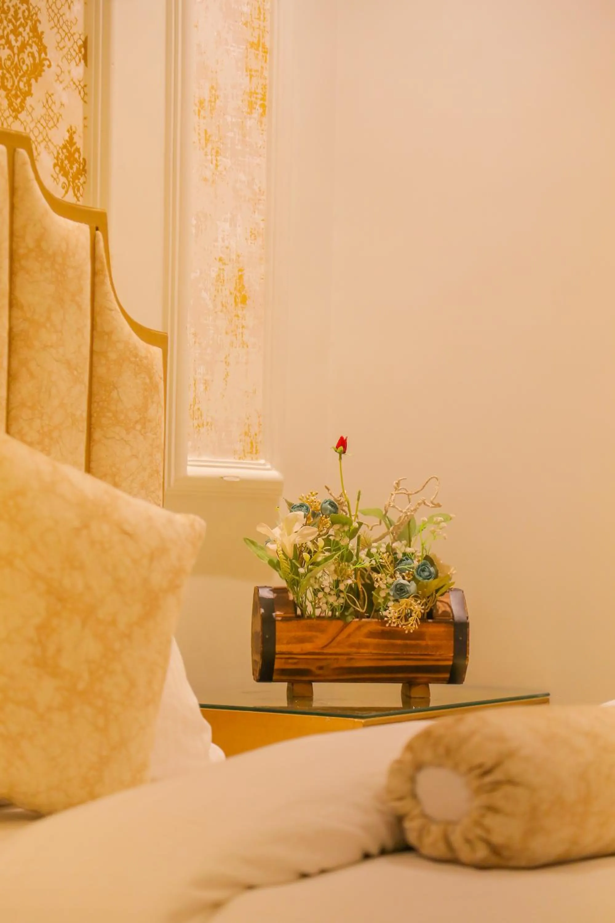 Bed in Premier Inn Gulberg Lahore